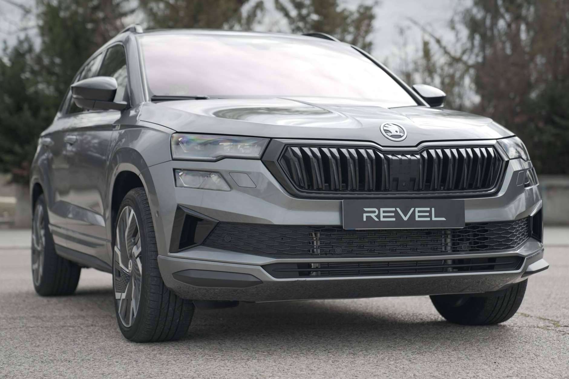 ¿Qué beneficios ofrecen los coches por suscripción? Drive REVEL
