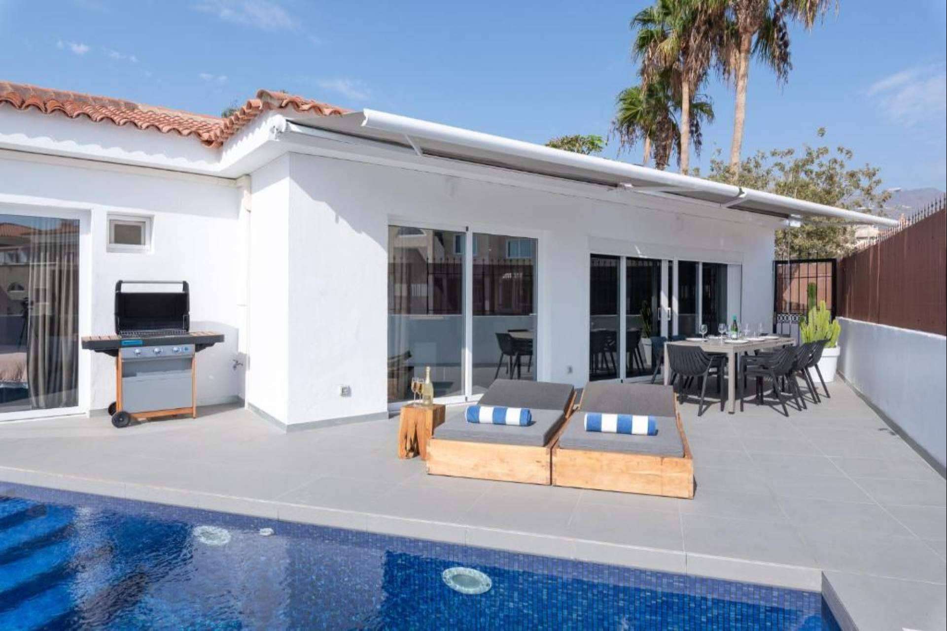 ¿Dónde encontrar villas de lujo y servicios exclusivos para unas vacaciones inolvidables en Tenerife? Canarias.com