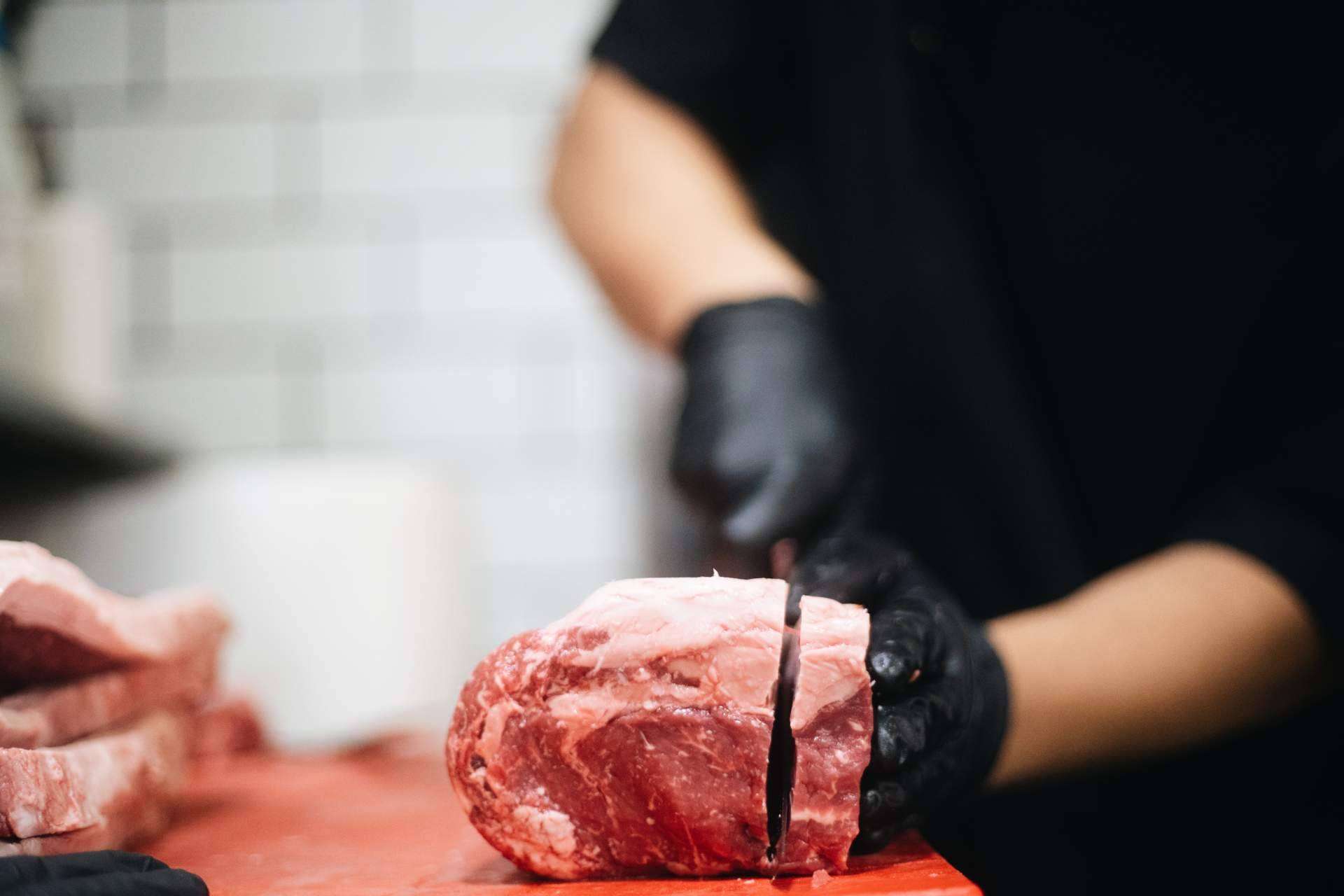 Pagus Pasta y Grill, un restaurante italiano con carne fresca en Madrid