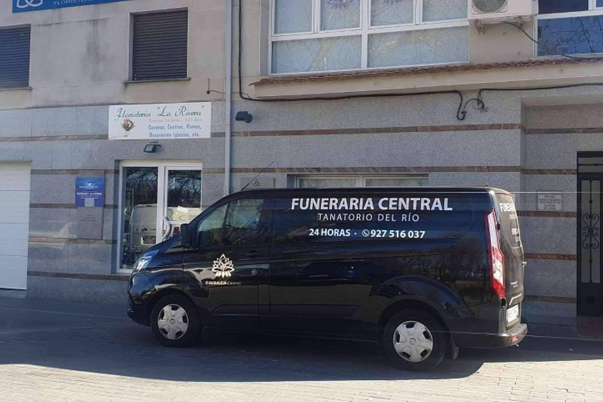 Servicios funerarios que los familiares del fallecido pueden escoger, con el tanatorio Cáceres Funeraria Central de Moraleja