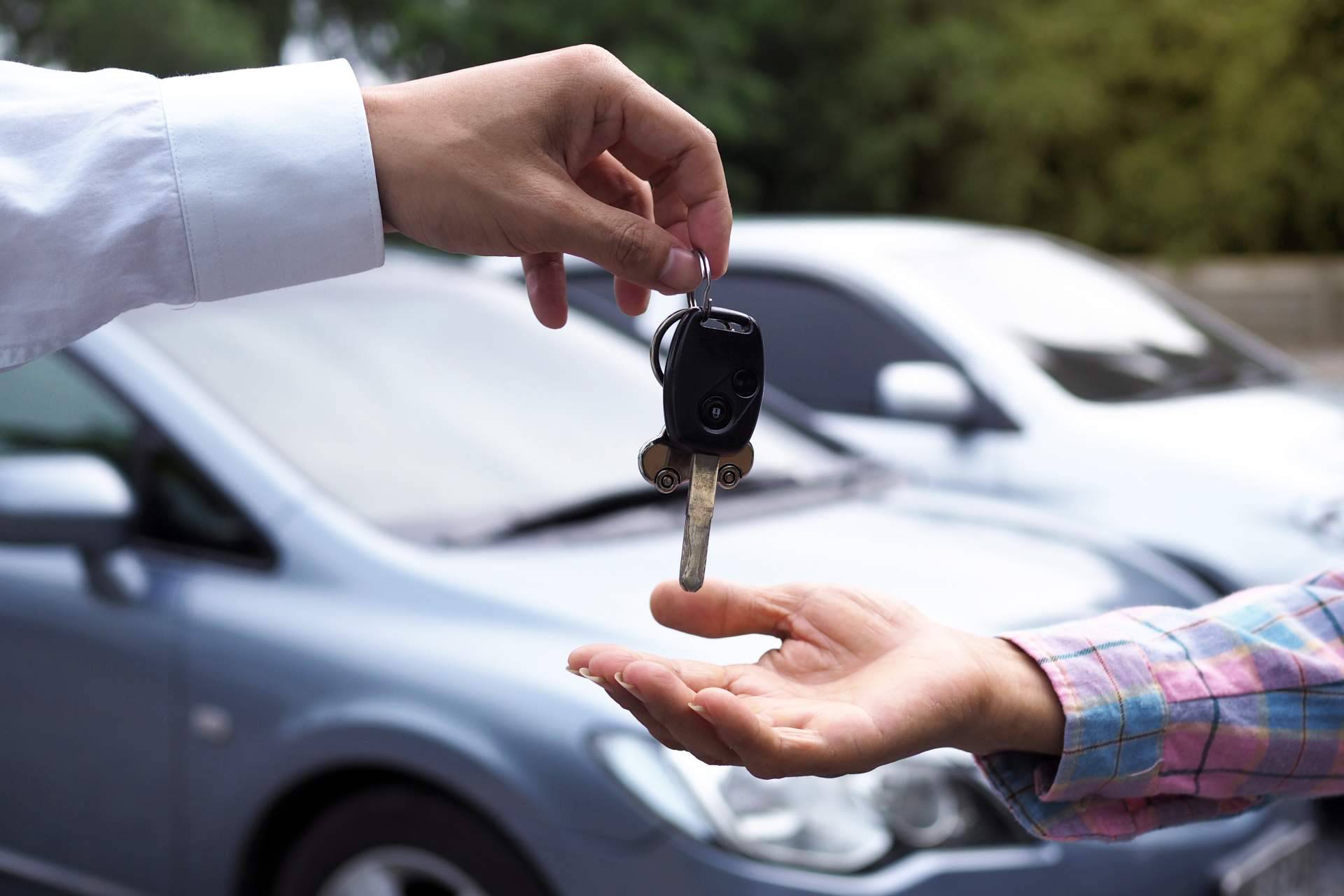 Excelentes ofertas de renting de vehículos en Rentingplus.com