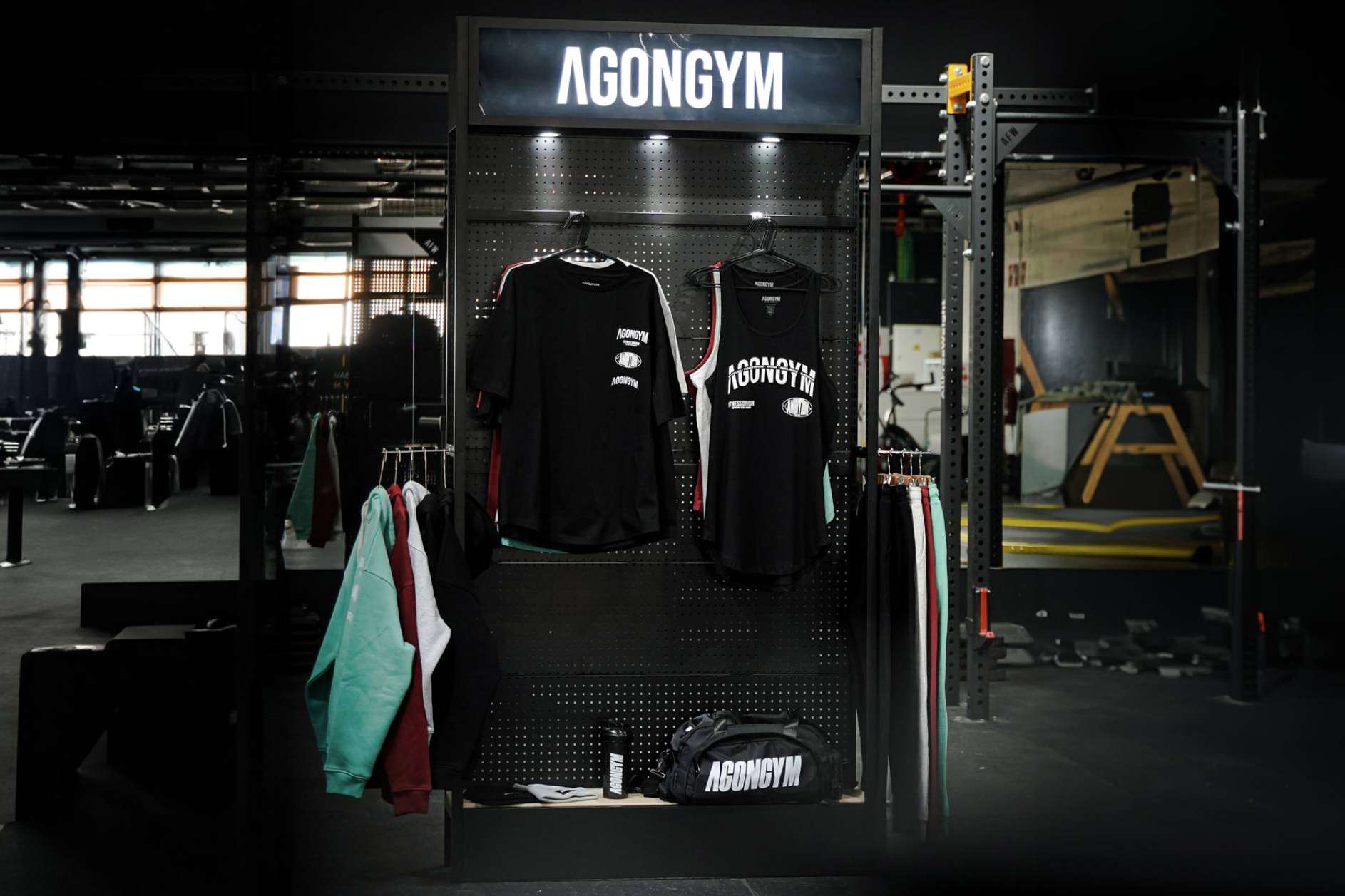 La tienda online AGONGYM comienza en febrero 2023 con la distribución en tiendas físicas de nutrición y suplementos deportivos