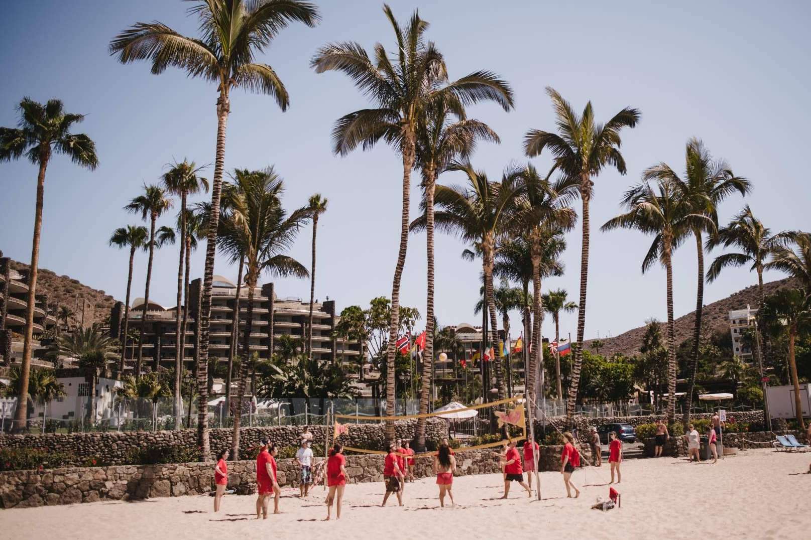 Eventos corporativos y actividades de equipo en verano y buen tiempo, de la mano de Connect2Enjoy