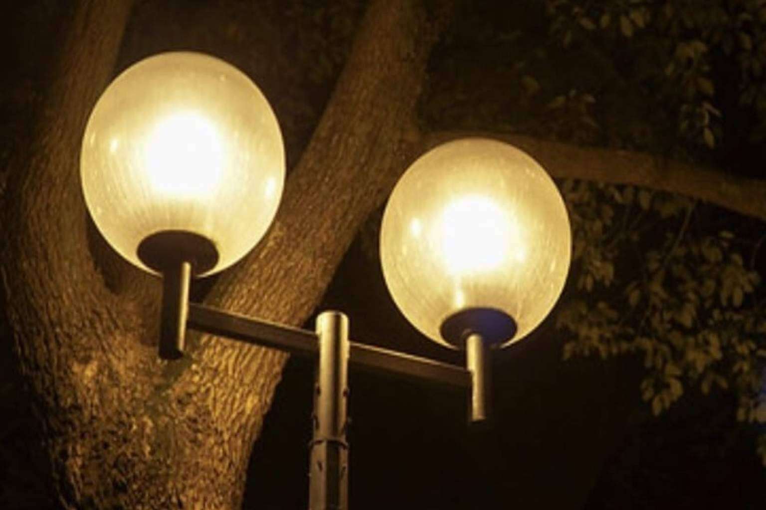 Farolas viales LED de calidad y eficiencia energética para todos los proyectos de iluminación exterior, de LEDECO ILUMINACIÓN