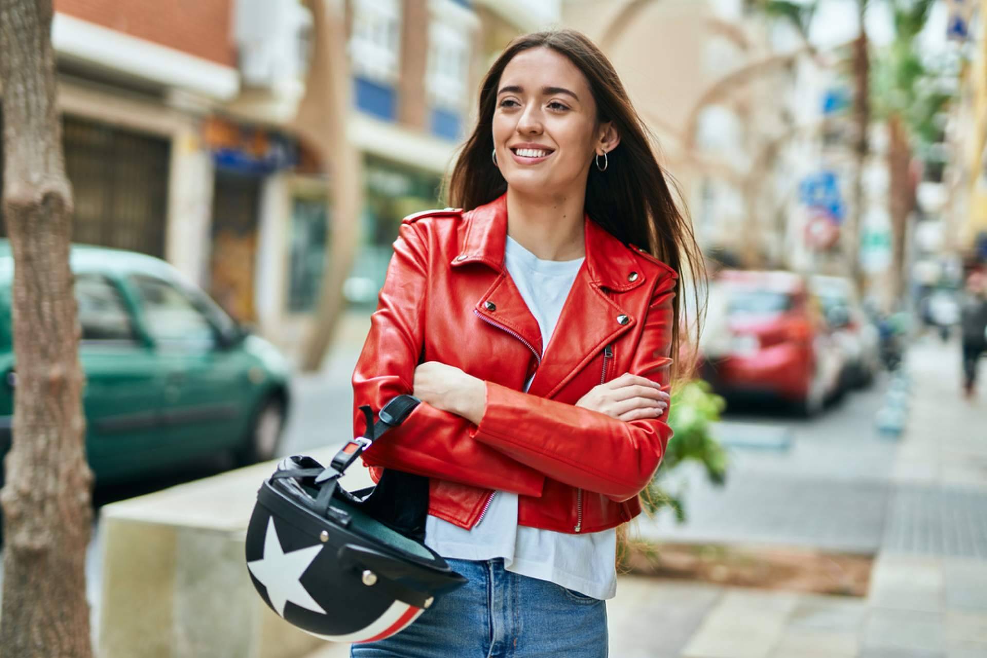 Algunos consejos para escoger autoescuela en Madrid para el carnet de moto A2