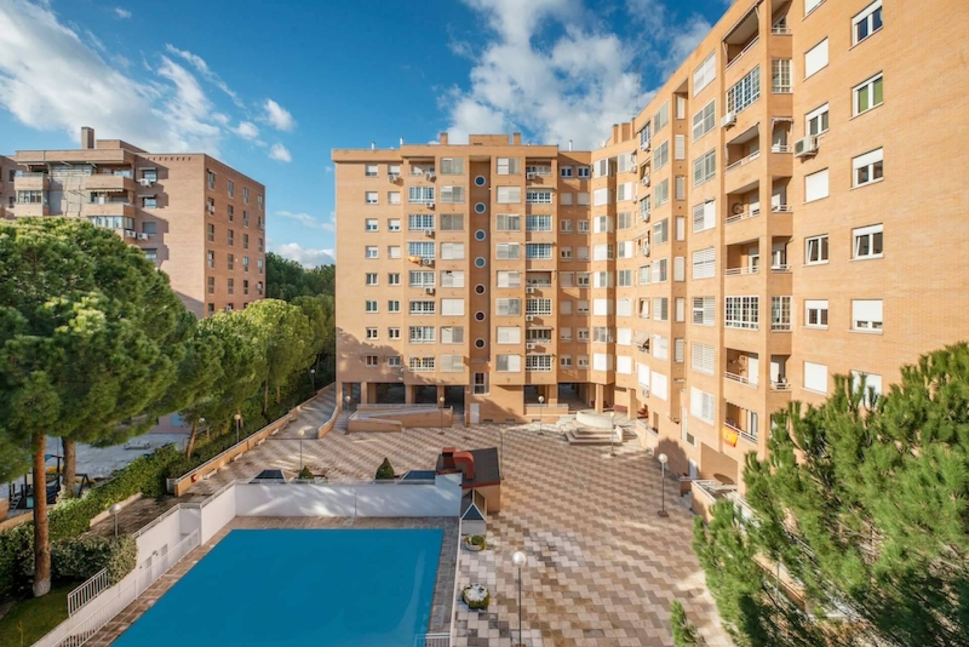 Asesoría y acompañamiento a propietarios que disponen de piscinas comunitarias, con Gasto Neto