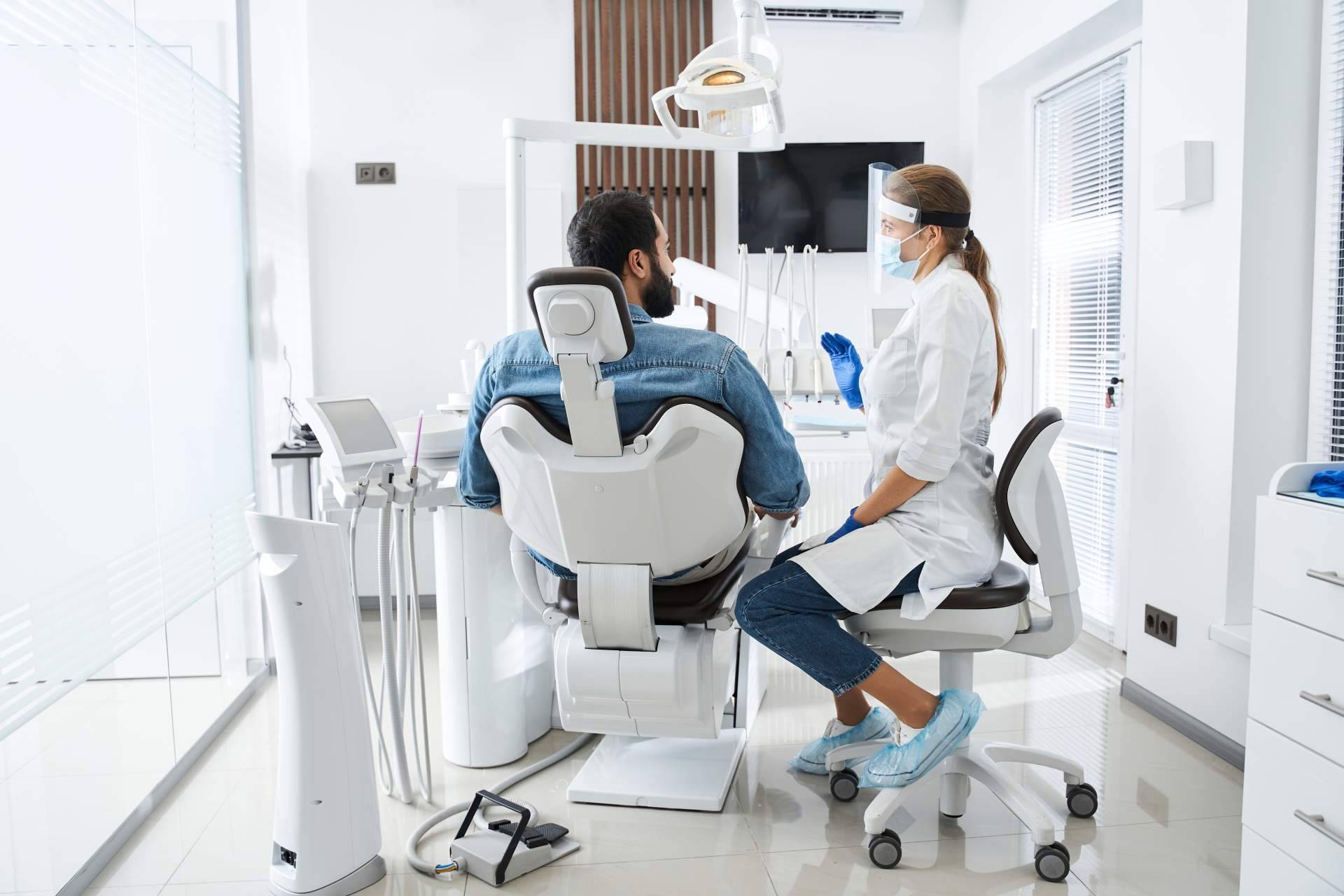 Con la clínica dental Agudo Rosa es posible lucir una sonrisa deslumbrante este verano