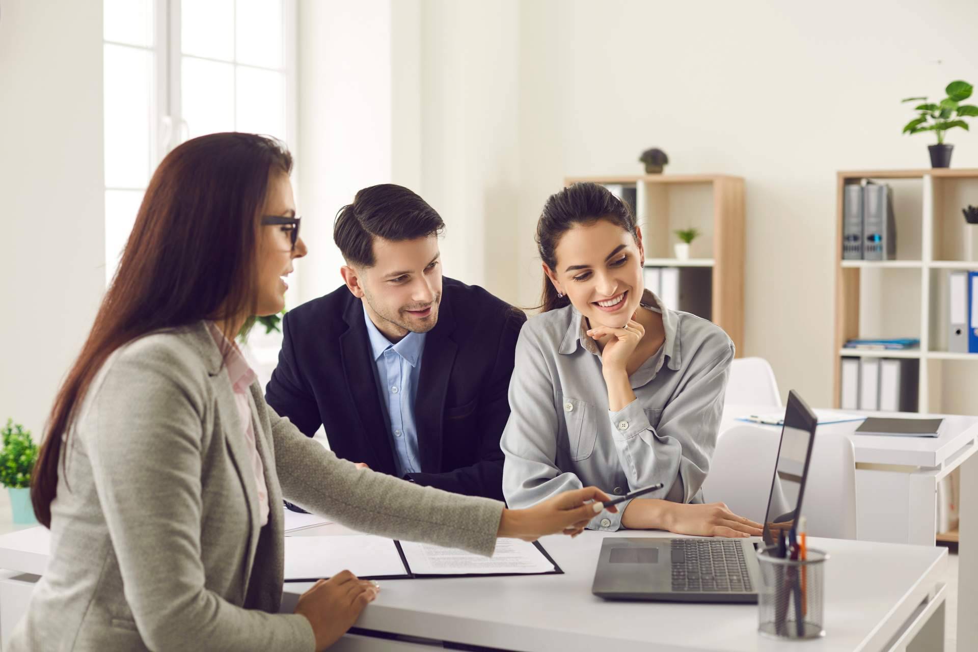 La clave para el éxito empresarial es una razón social única y fácil de recordar