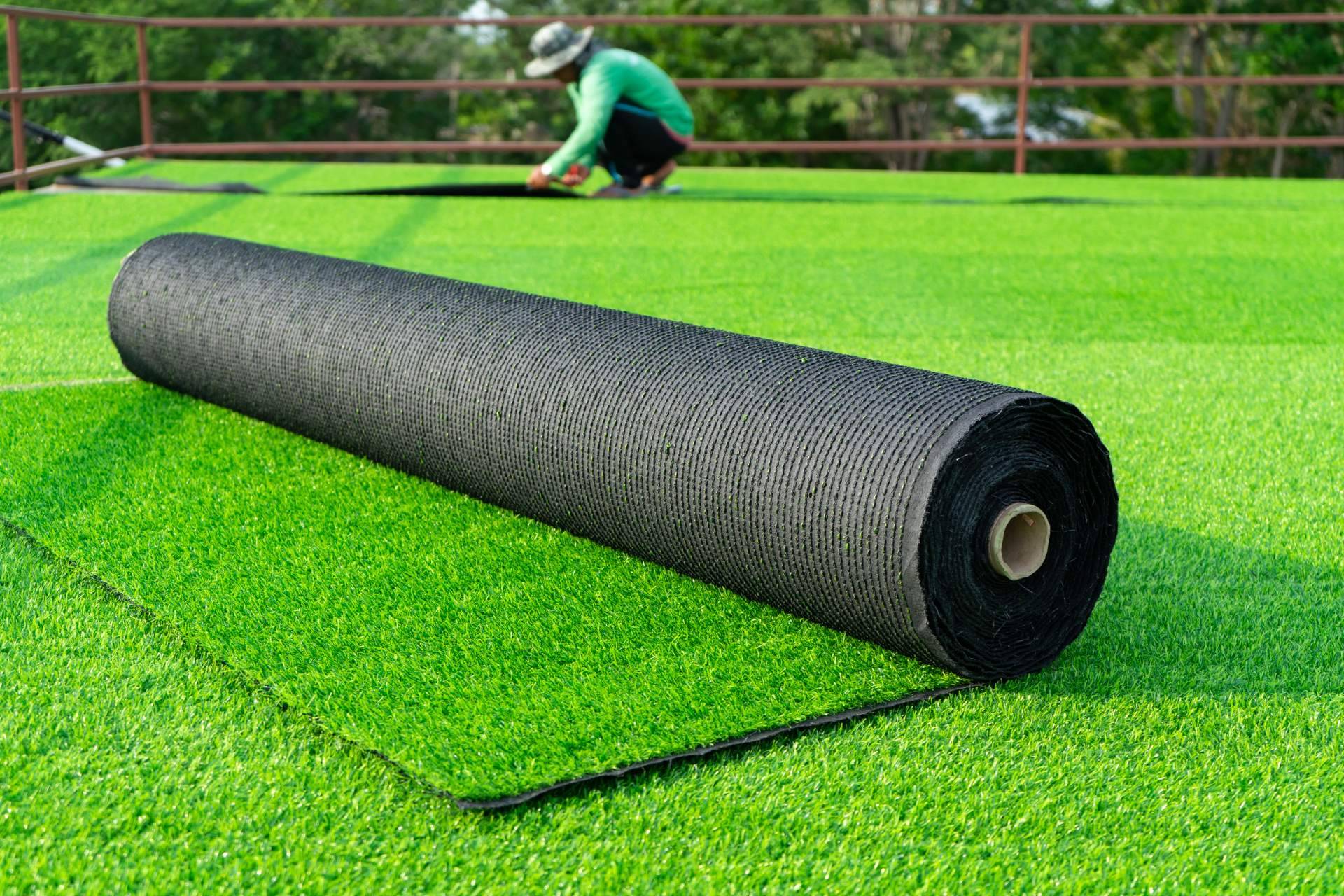 Los beneficios de instalar césped artificial en el jardín, por Eurocesped