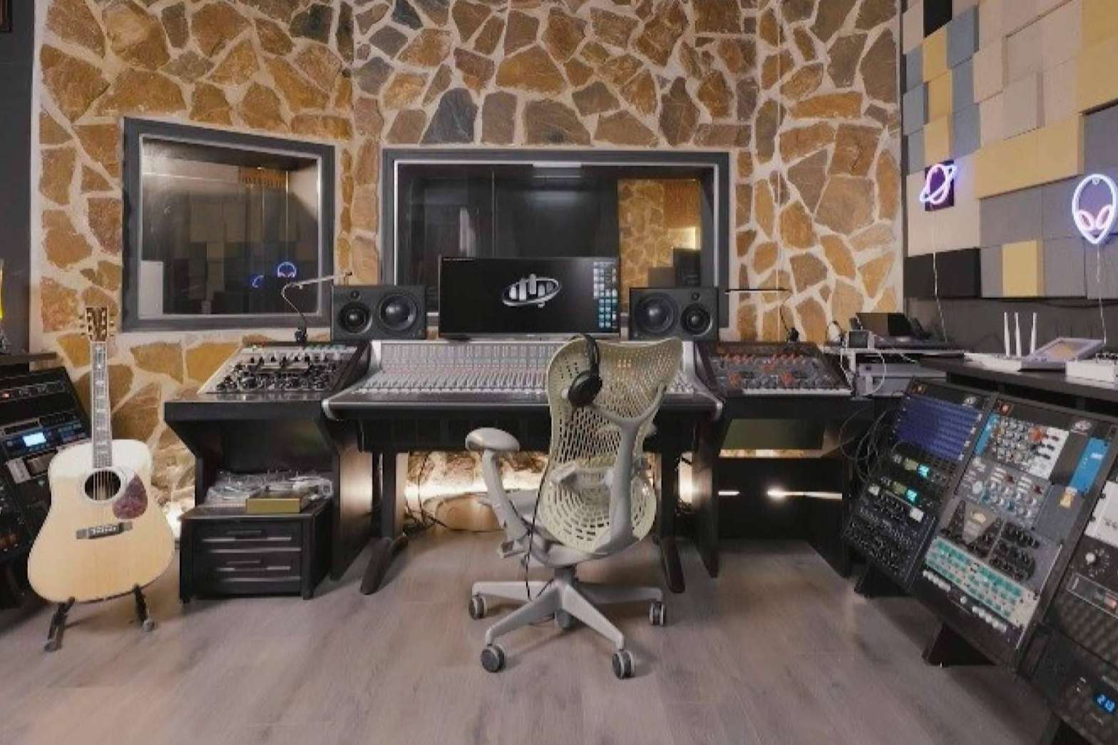 Órbita Sonora, el estudio en Alicante de grabación, producción, mezcla y mastering