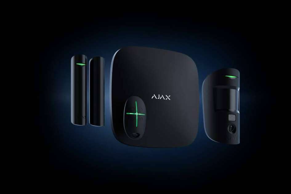 Los kits de alarmas Ajax disponibles en Stock Seguridad ofrecen protección total