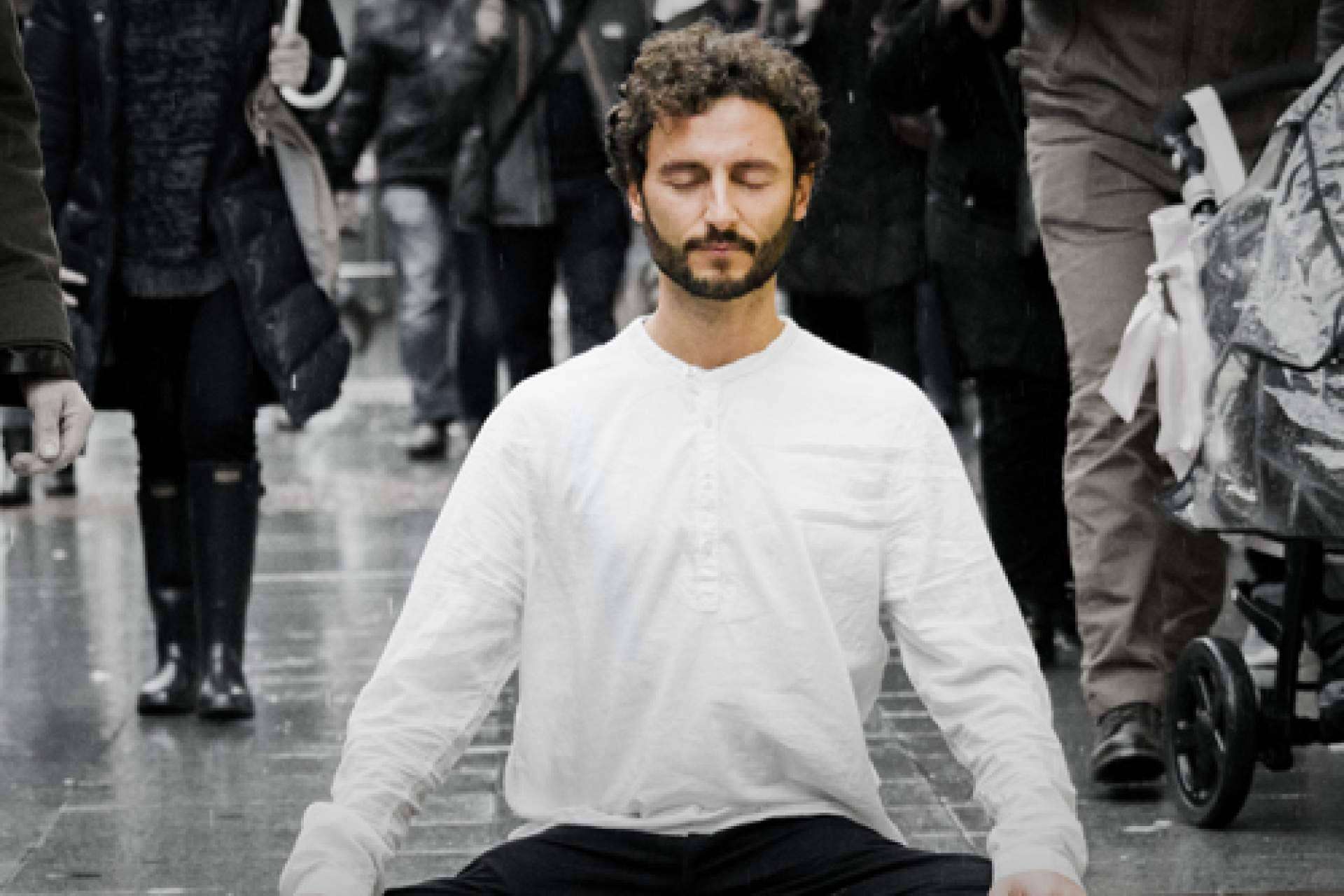 Toda la información sobre la formación de profesores de yoga de la Escuela de Yoga Integral Mahashakti