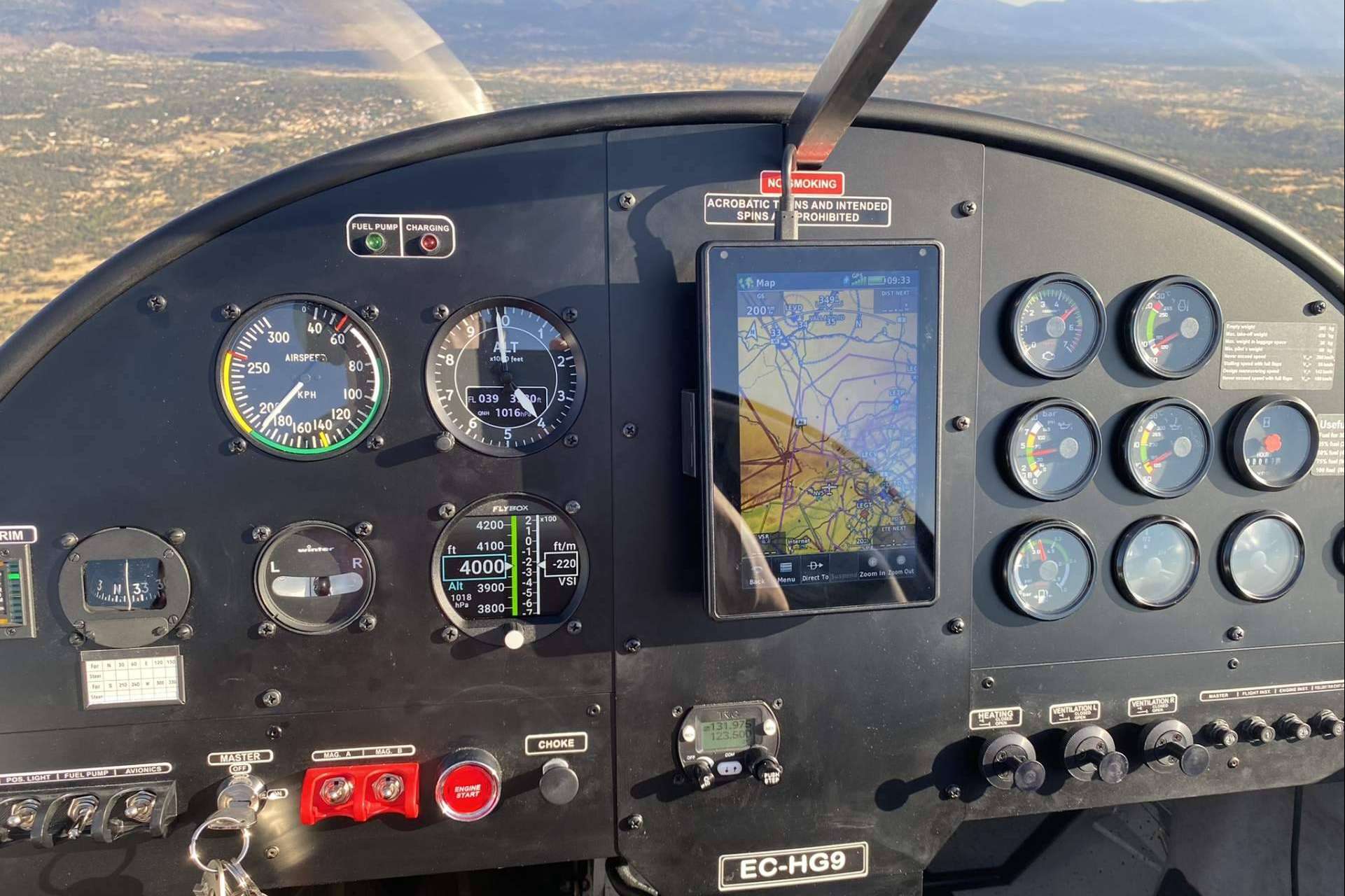 Asturfly sobre la historia y evolución de los aviones ultraligeros