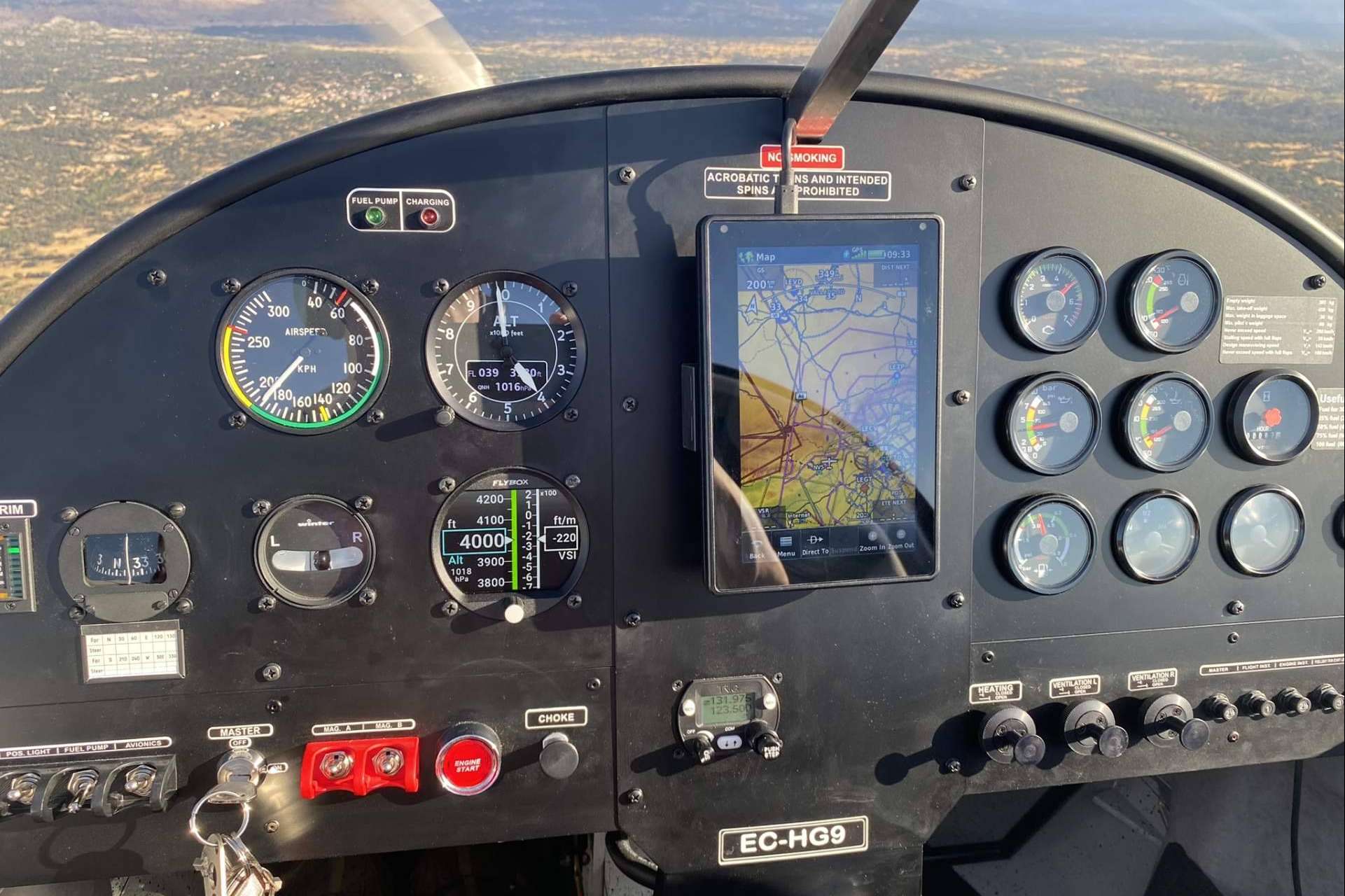 Razones para disfrutar de los vuelos turísticos en aviones ultraligeros