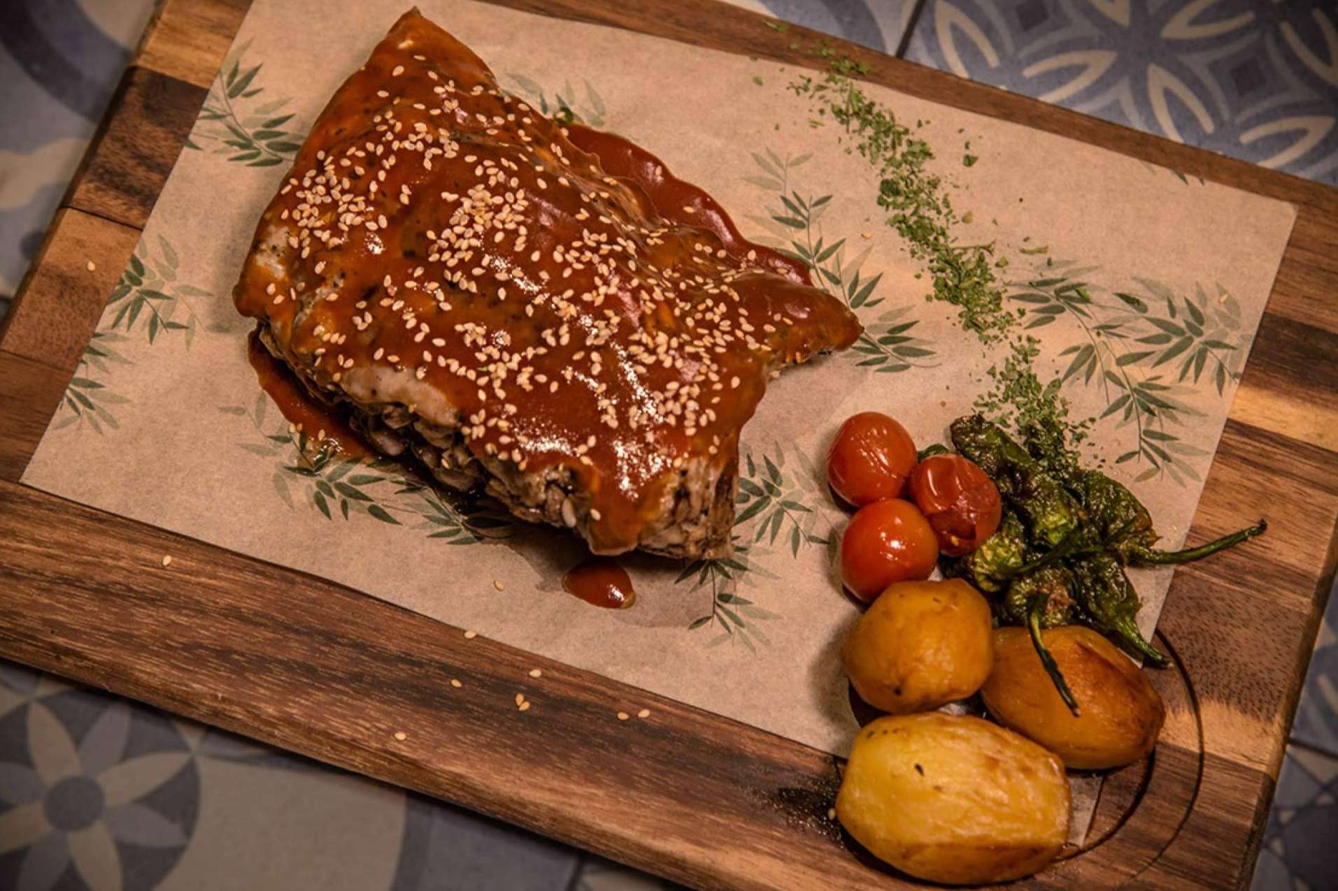 Los Montes de Galicia es considerado uno de los mejores restaurantes de cocina internacional de Madrid