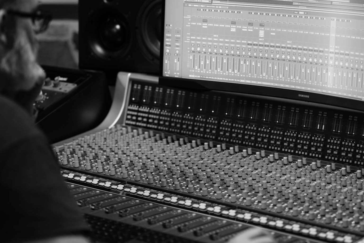 Órbita Sonora cuenta con ingenieros de sonido profesionales