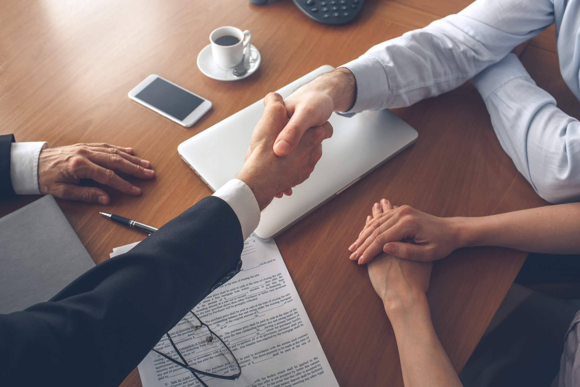 Trabajos de venta y traspasos restaurantes en Barcelona y Cataluña con la empresa experta Hosteleros BCN