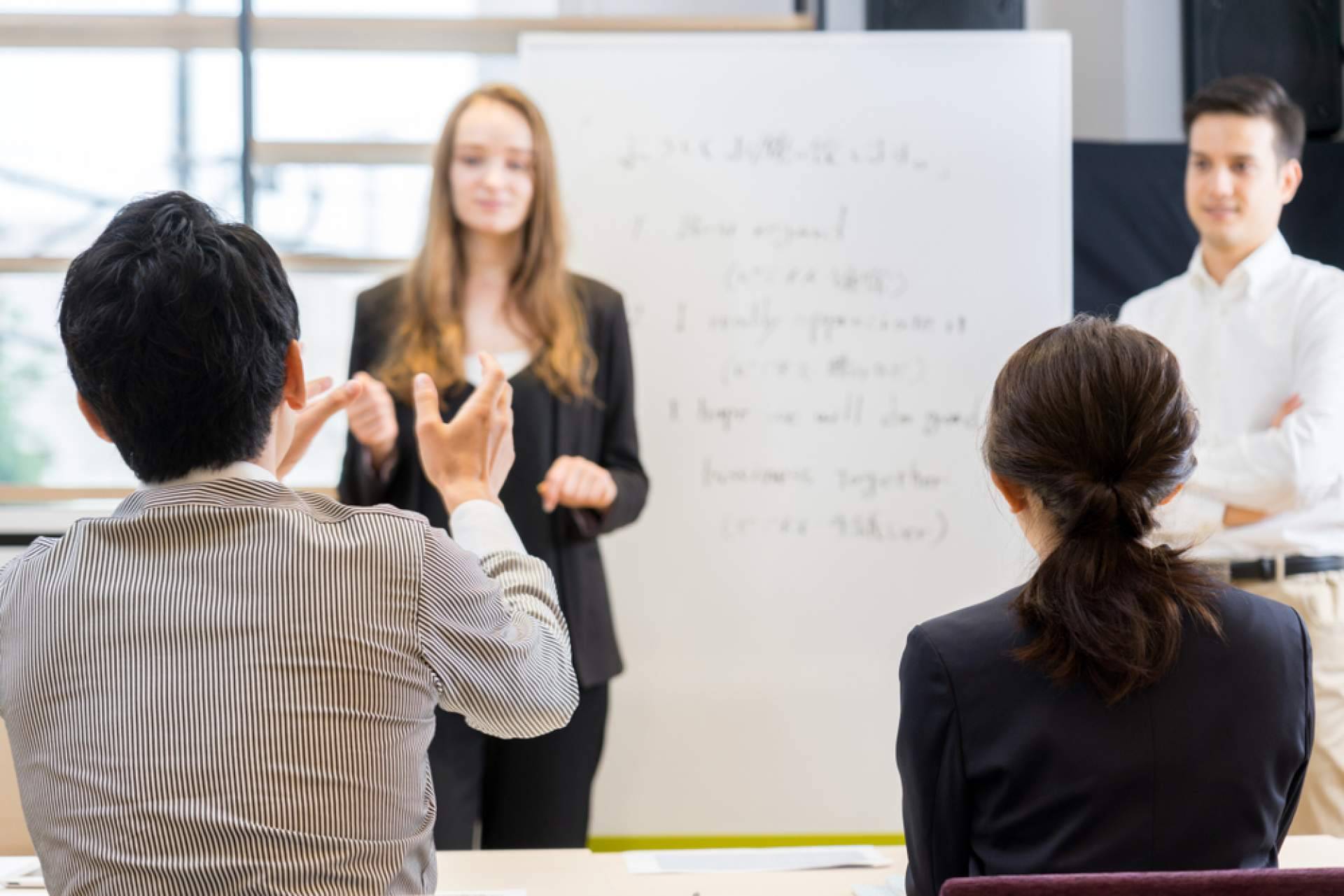 ¿Cómo aprender inglés rápido y fácil?, por Linguavisión, la academia de inglés en Badalona