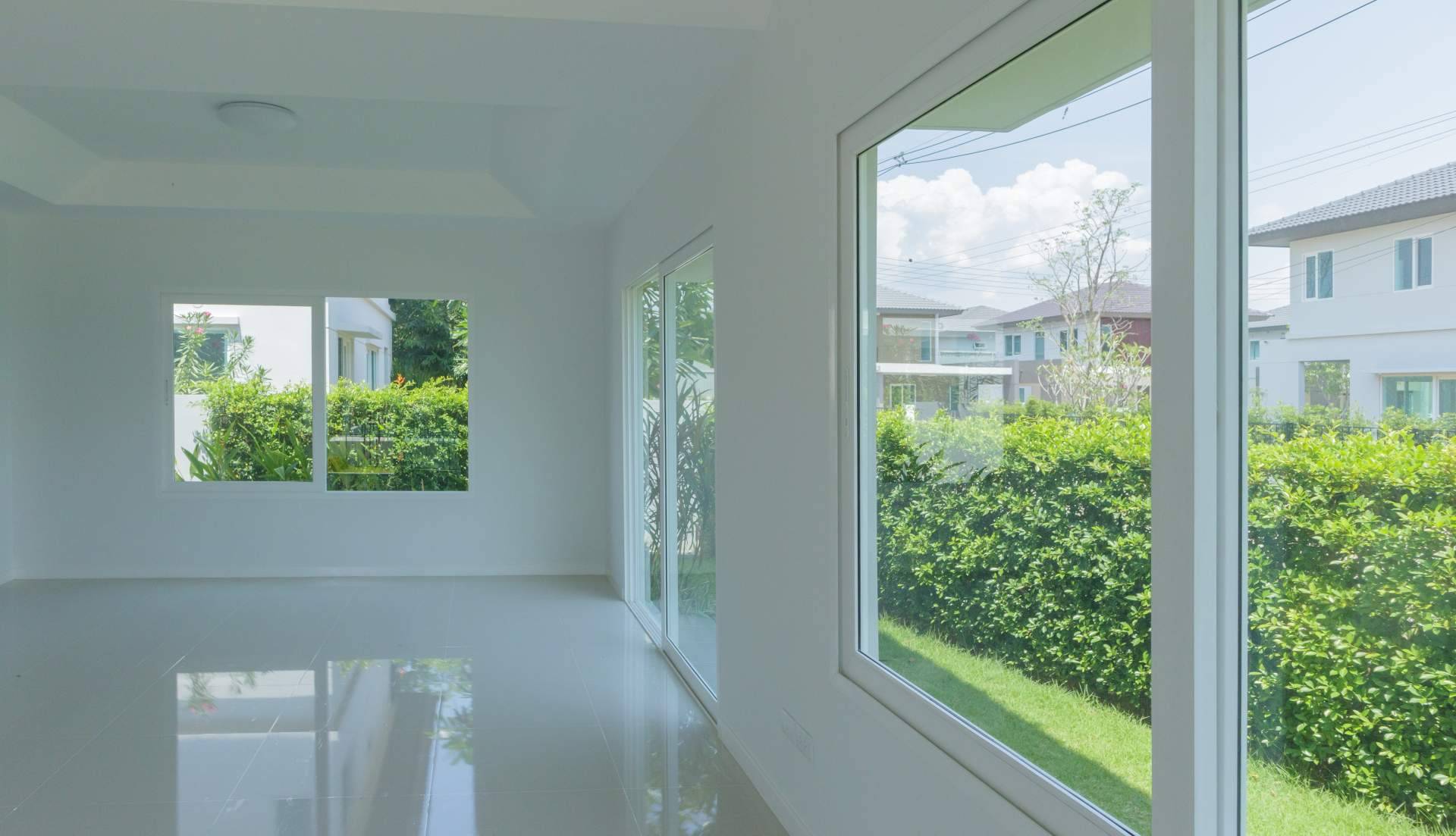 Renovar el hogar con puertas y ventanas exteriores de PVC con los diseños de FácilReformas