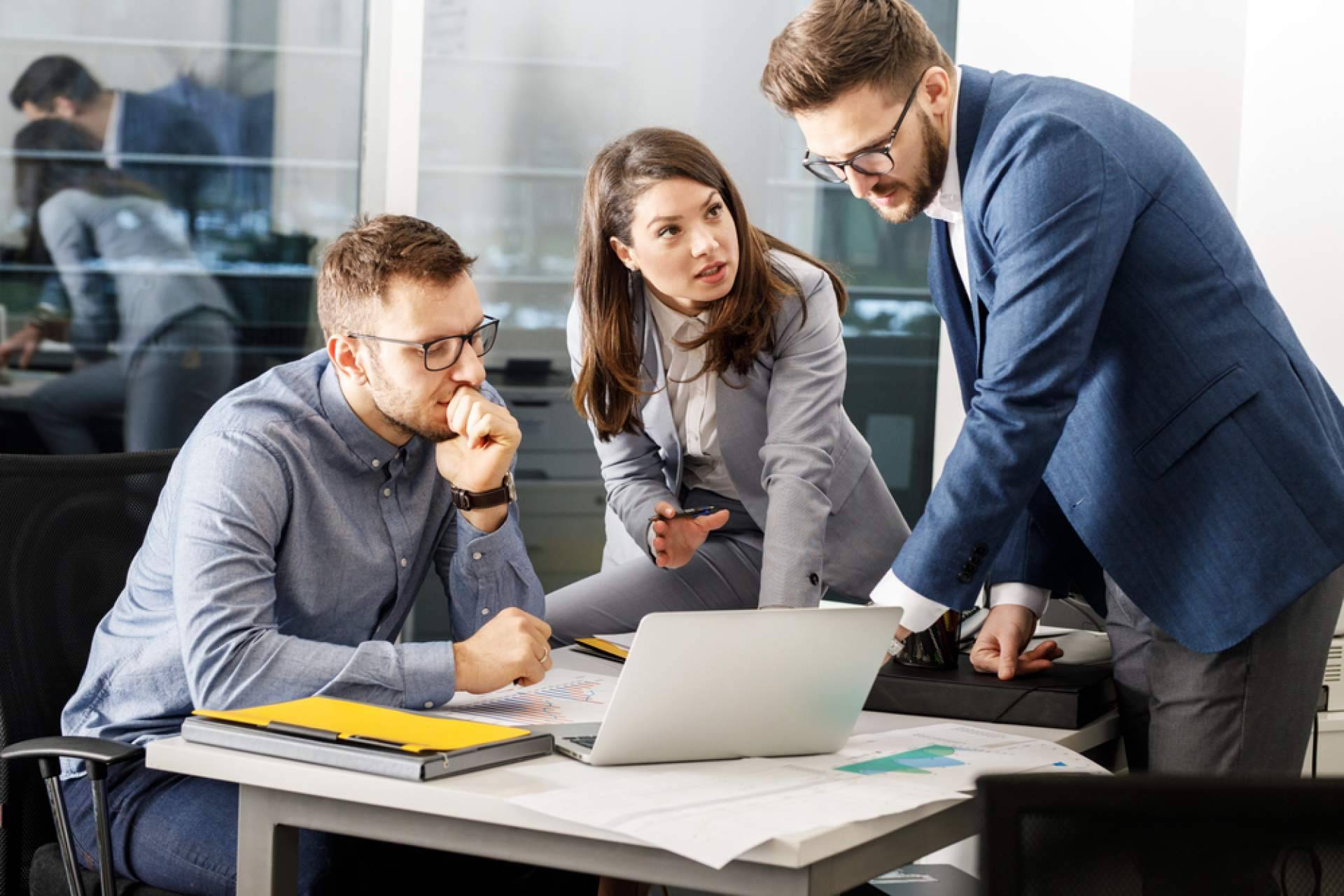 Alcanzar el éxito empresarial con la innovación y el intrapreneurship de Business InterChallenge
