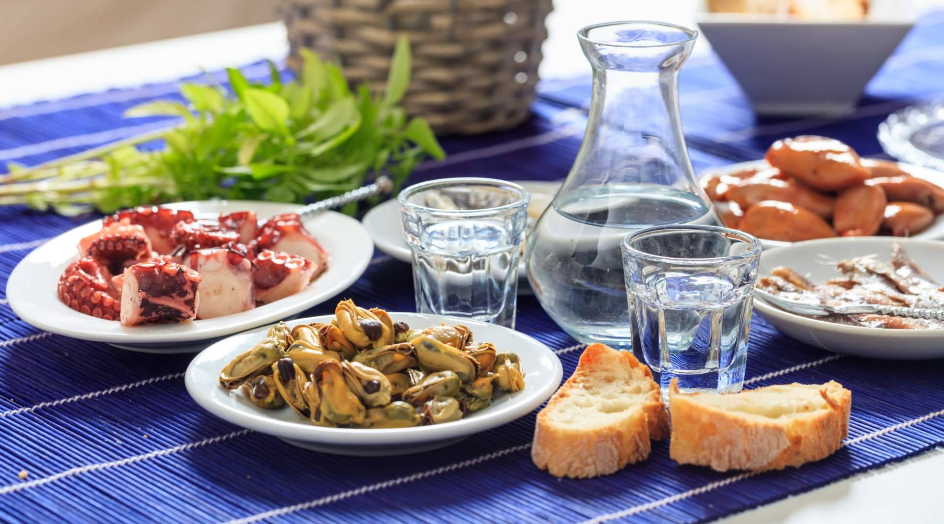 Greek Aribau y su auténtica cocina griega en Barcelona, con servicio a domicilio
