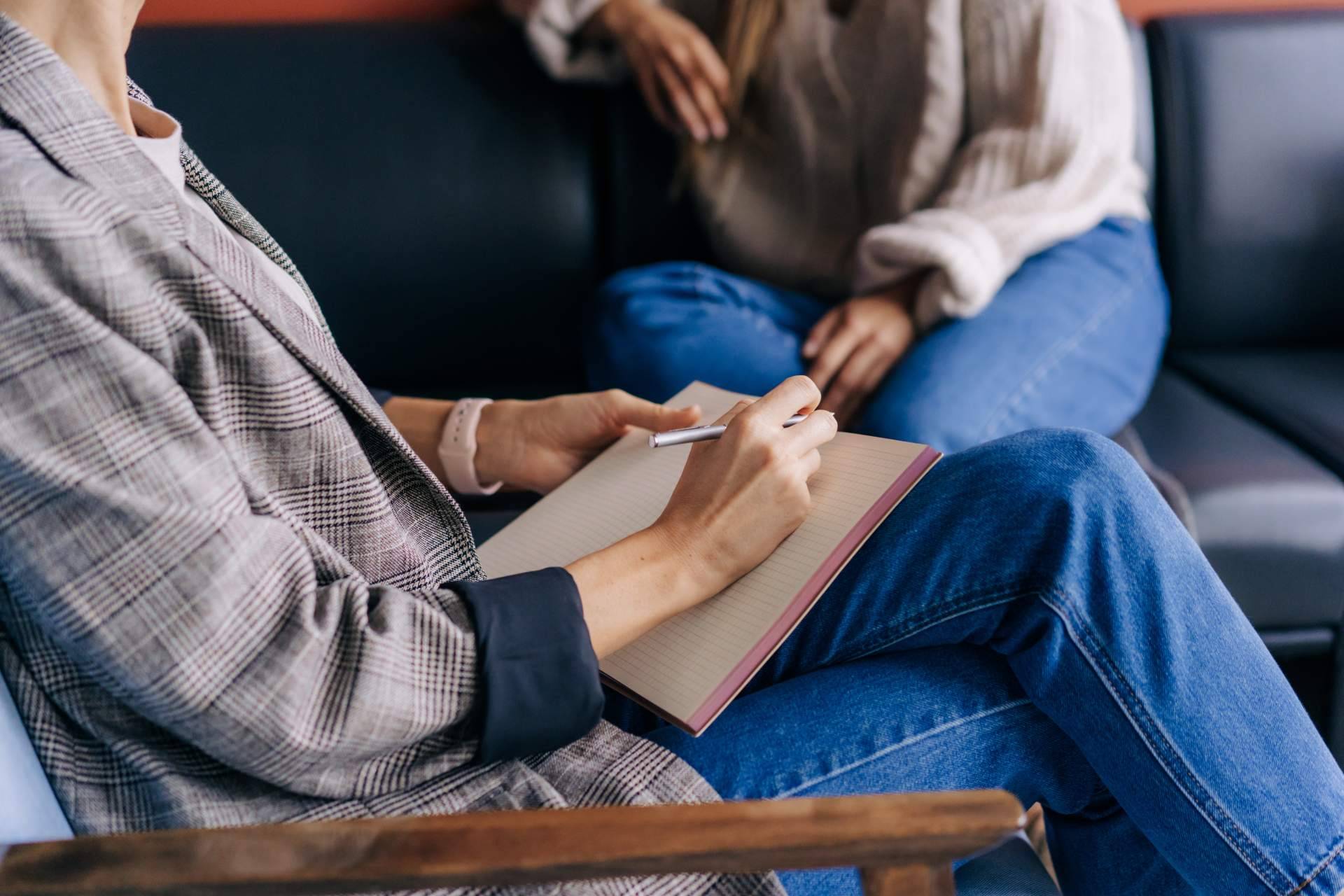 ¿Qué es la Psicoterapia Emocional Sistémica?