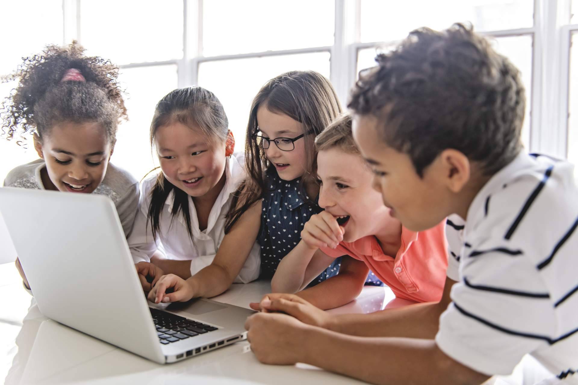 La página web Comecocos de papel pone a disposición material educativo gratuito