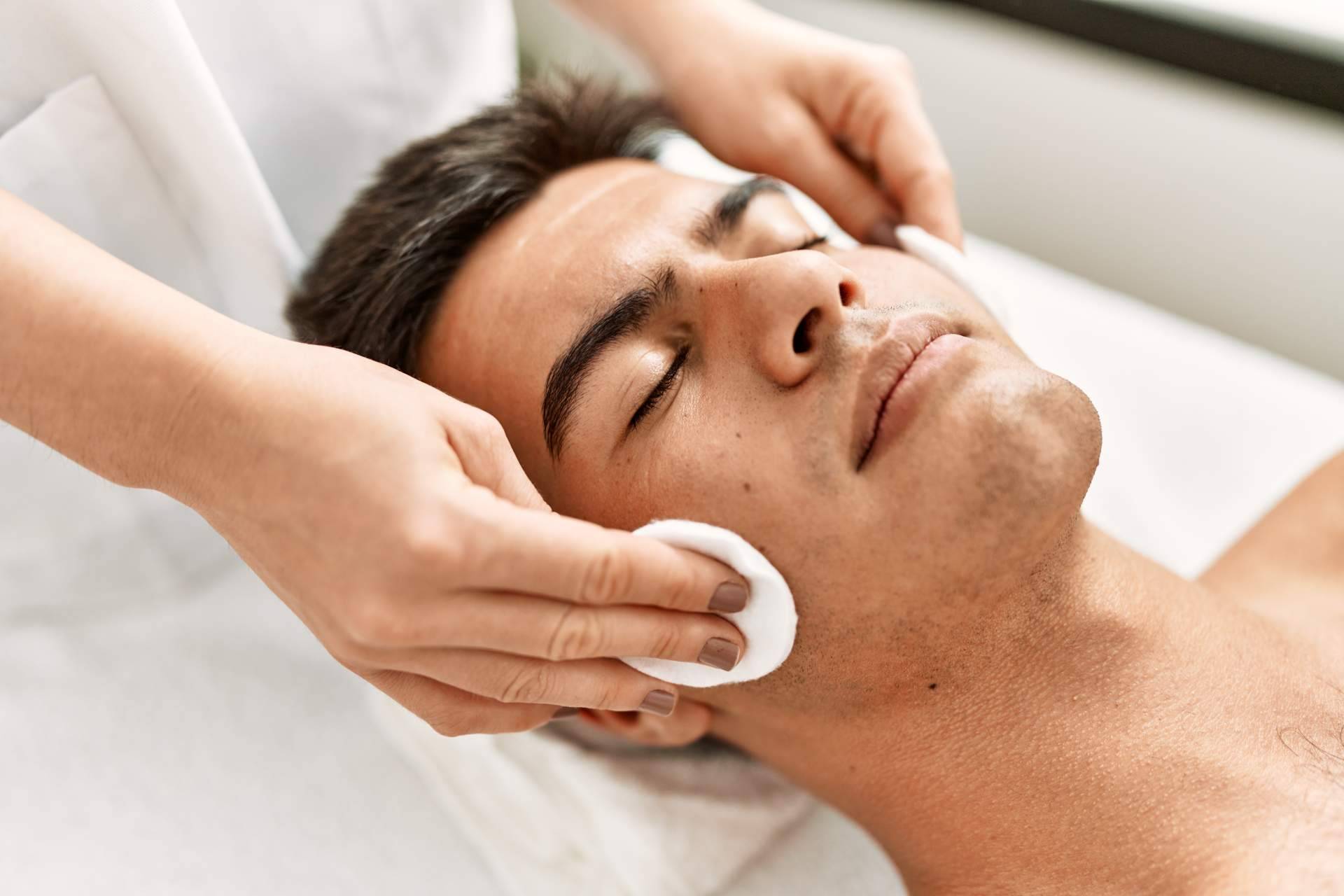Tus compras de confianza ofrece productos cosméticos para el cuidado facial