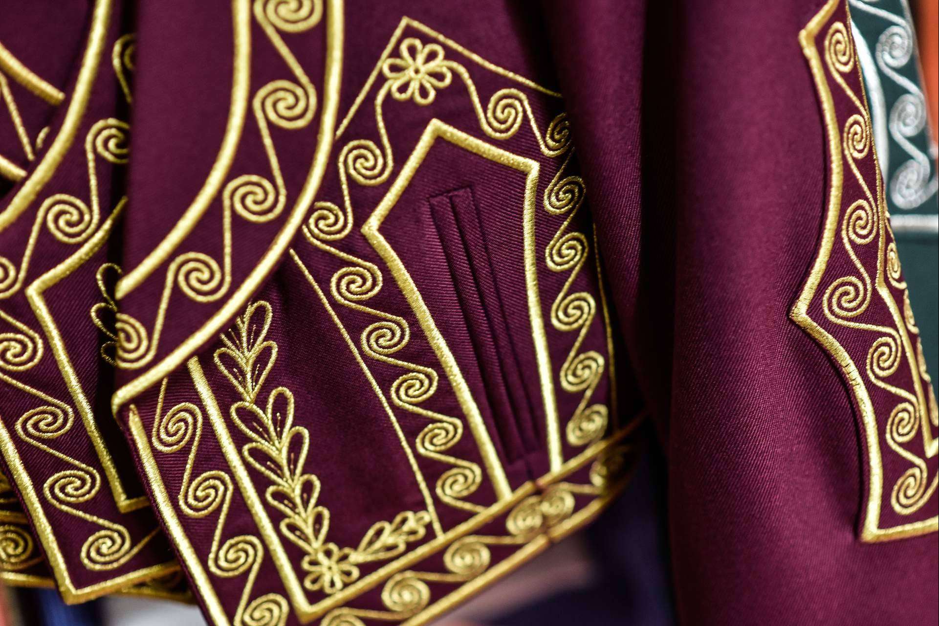 ¿Cuál es el traje de corto preferido por los campeones de Doma Vaquera?