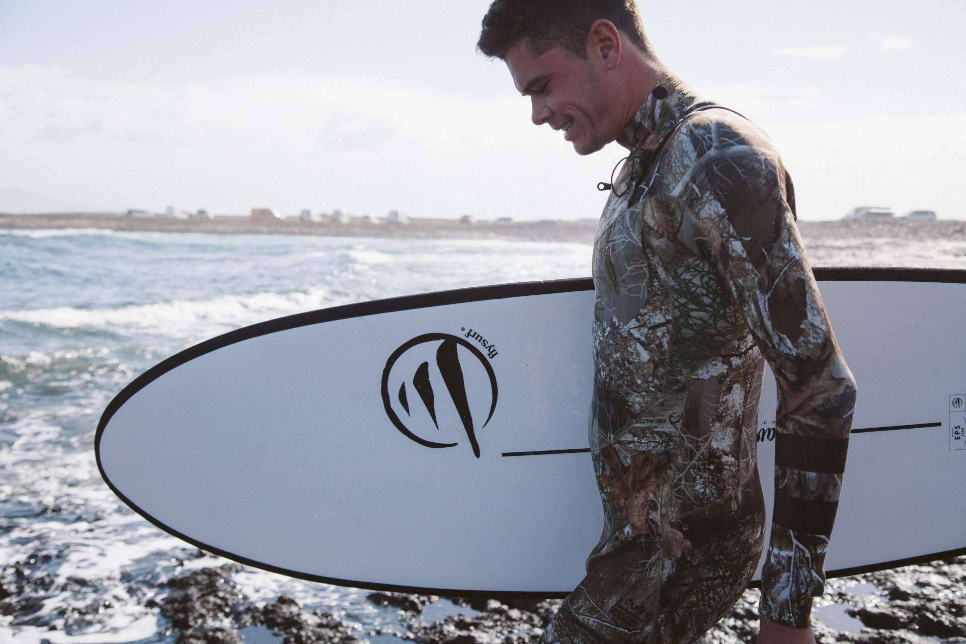 Flysurf ofrece tablas de surf innovadoras para todos los estilos de olas y niveles