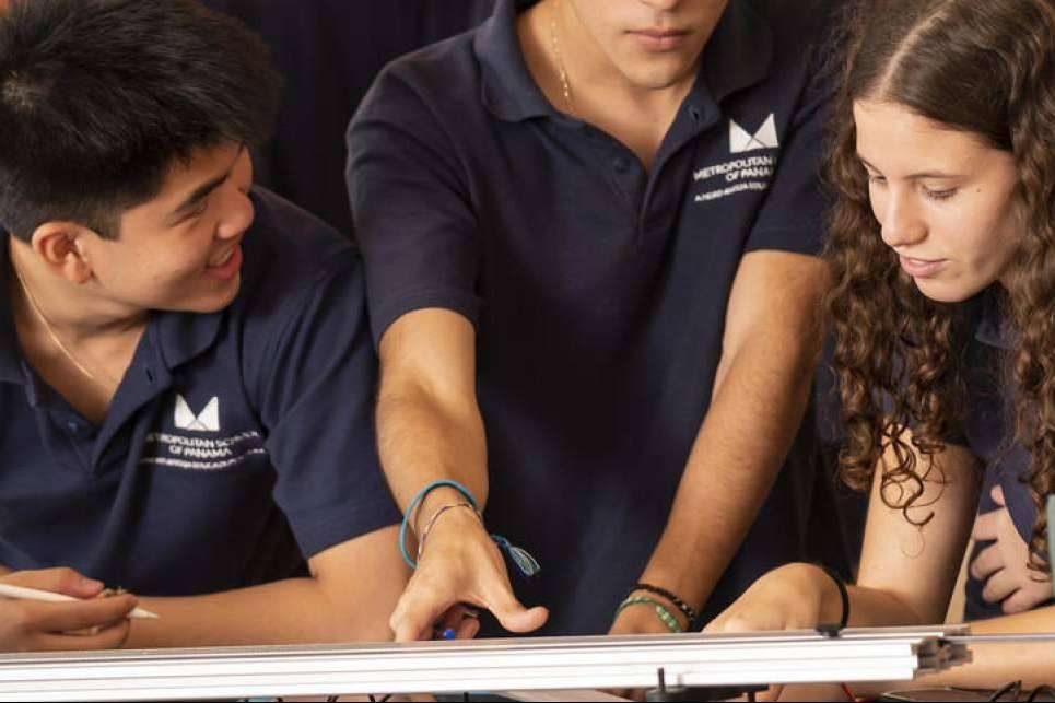 Los estudiantes del Metropolitan School of Panama, sobresalientes en IBDP