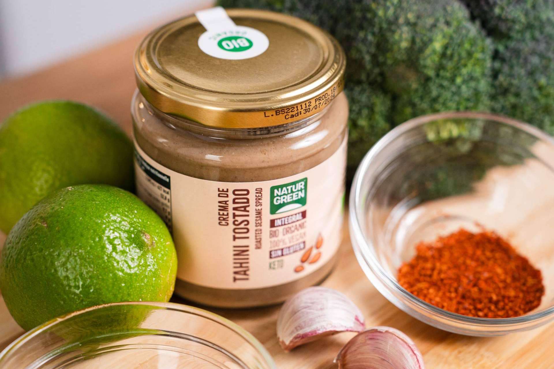 Una alimentación sostenible, eco y verde con NaturGreen. ¿Cuáles son las propiedades del tahín?