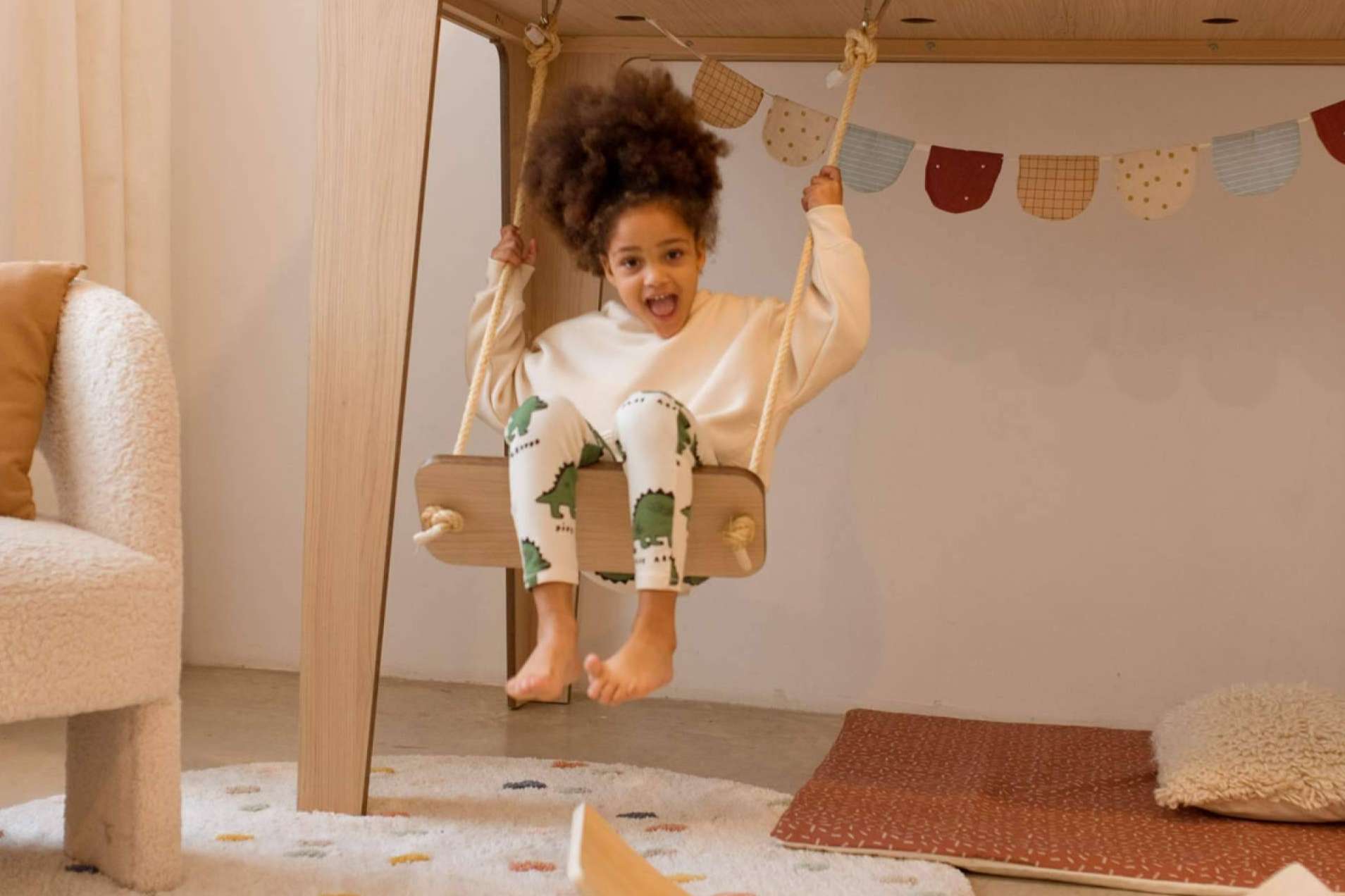 Miles de padres y madres descubren un nuevo concepto de muebles infantiles y juveniles, con Janka