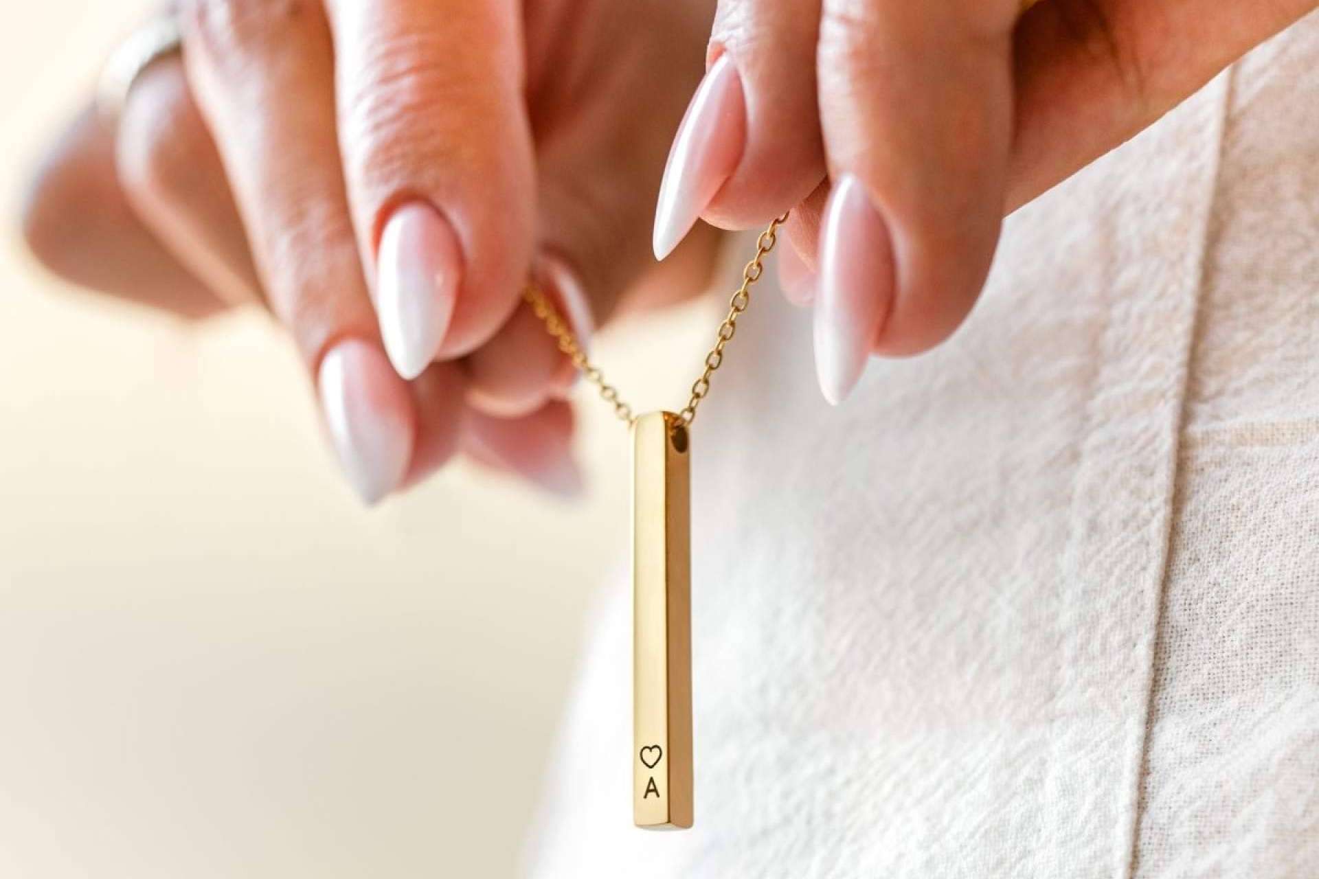 ¿Cómo cuidar joyas en verano? Los consejos de Le Petite Marie