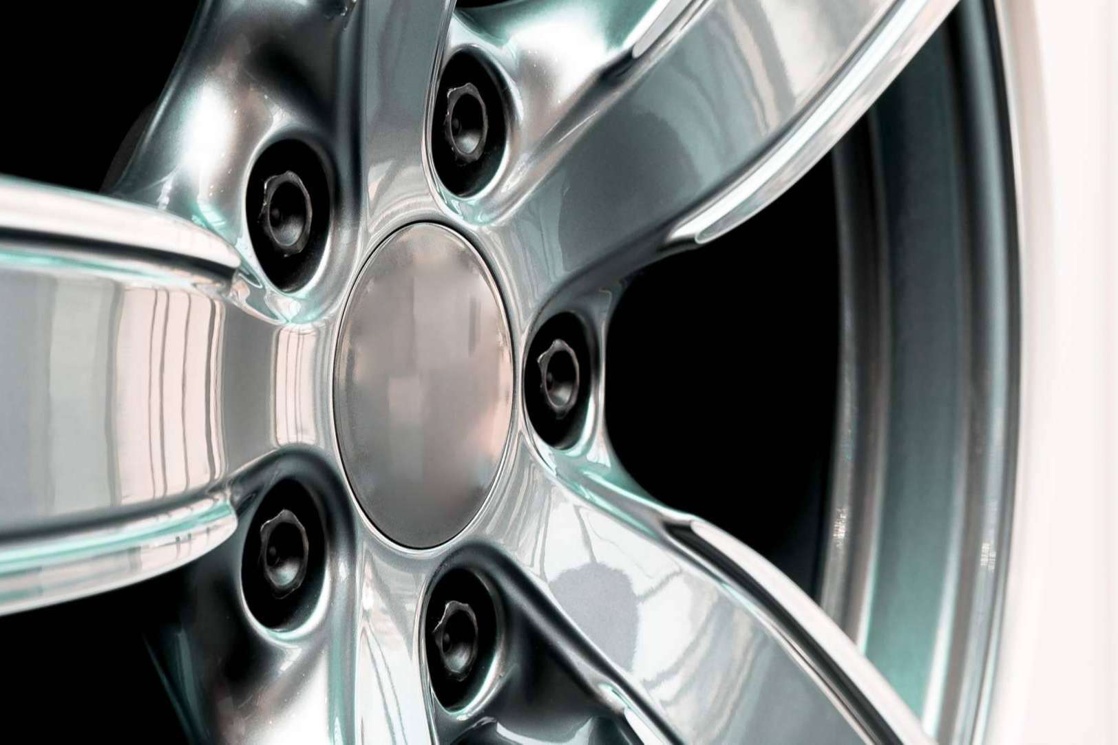 En Todo Llantas Shop se pueden comprar online llantas para Mercedes