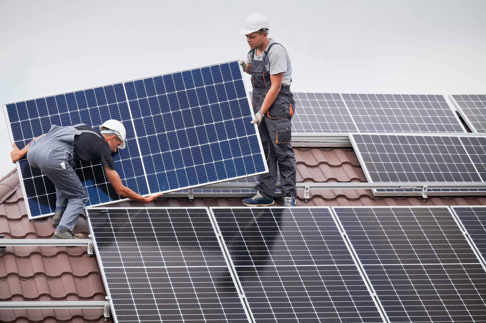 Los especialistas en instalaciones fotovoltaicas de Soof