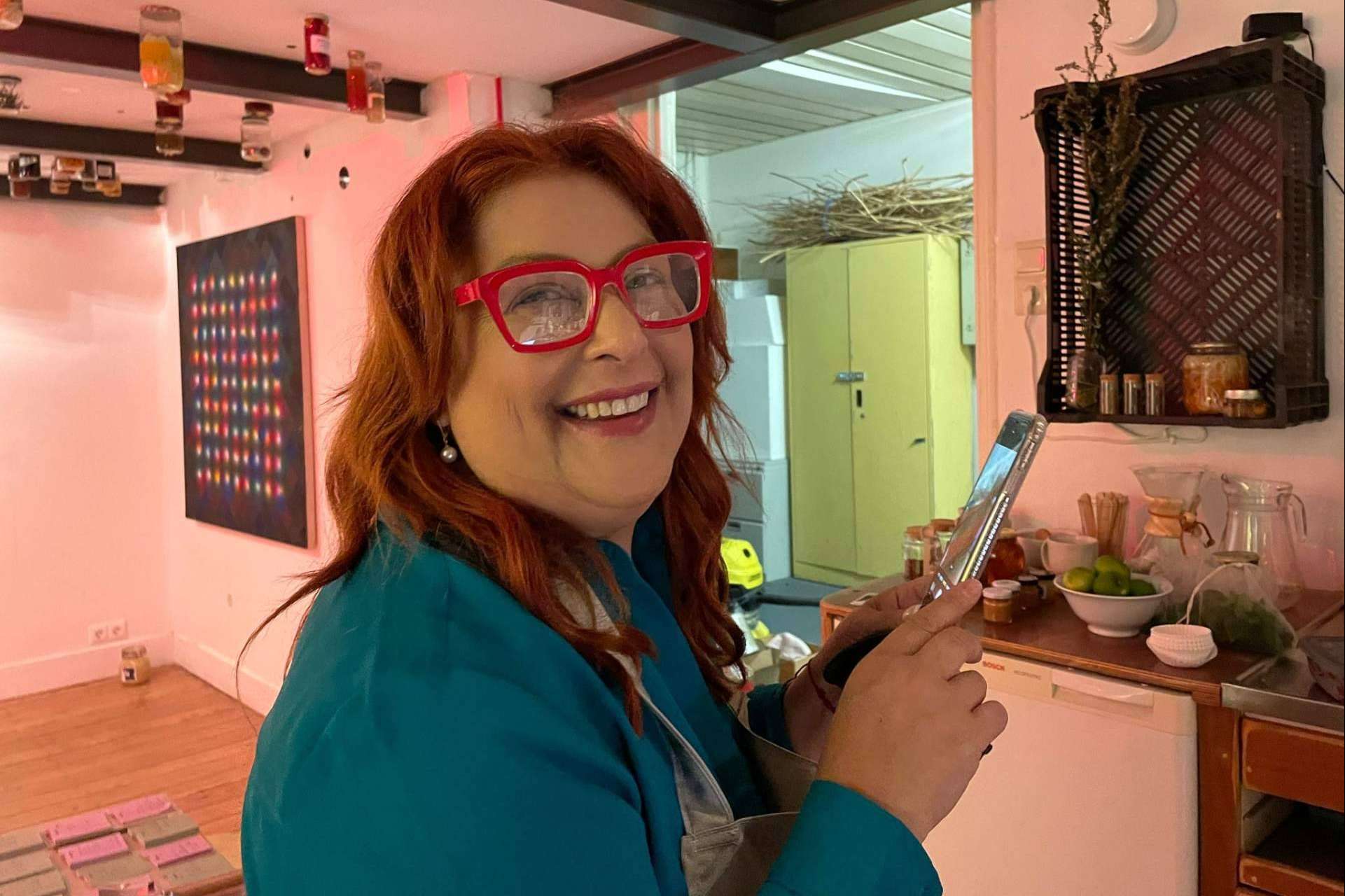 Ámsterdam; Andreina Fuentes Angarita está presente en la experiencia inmersiva 'Uitmelken; Harvesting Money'