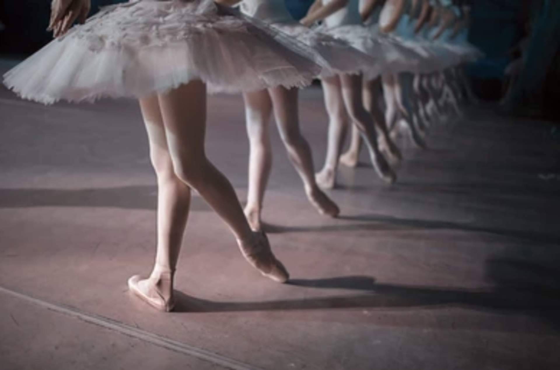 Escuela de Ballet Carmina Ocaña y Pablo Savoye permite realizar clases de ballet en Madrid