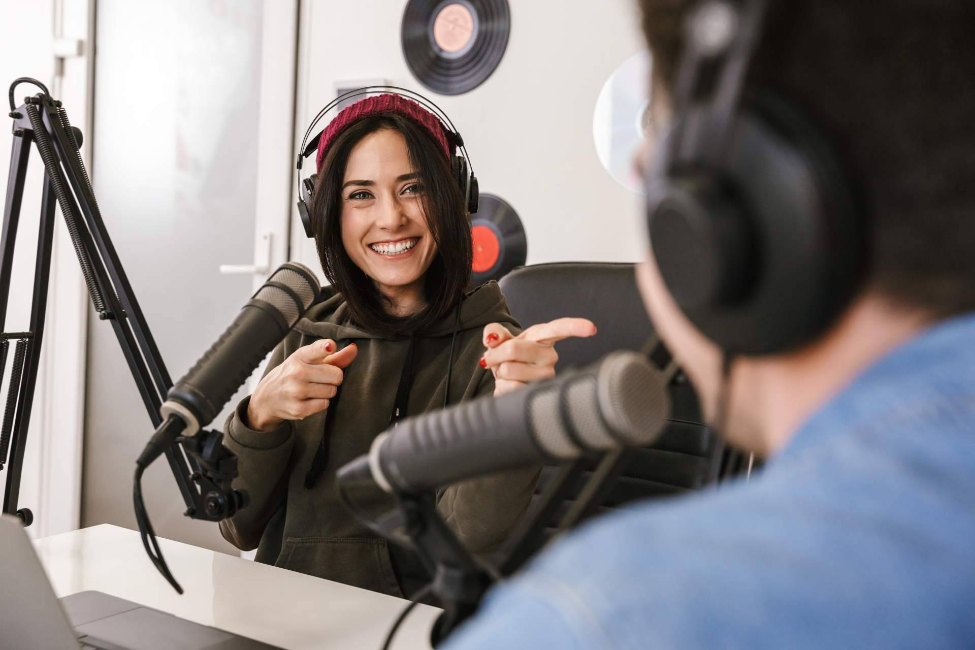 'Biengastando', el pódcast de educación financiera de Roams con Iván Patxi a los mandos