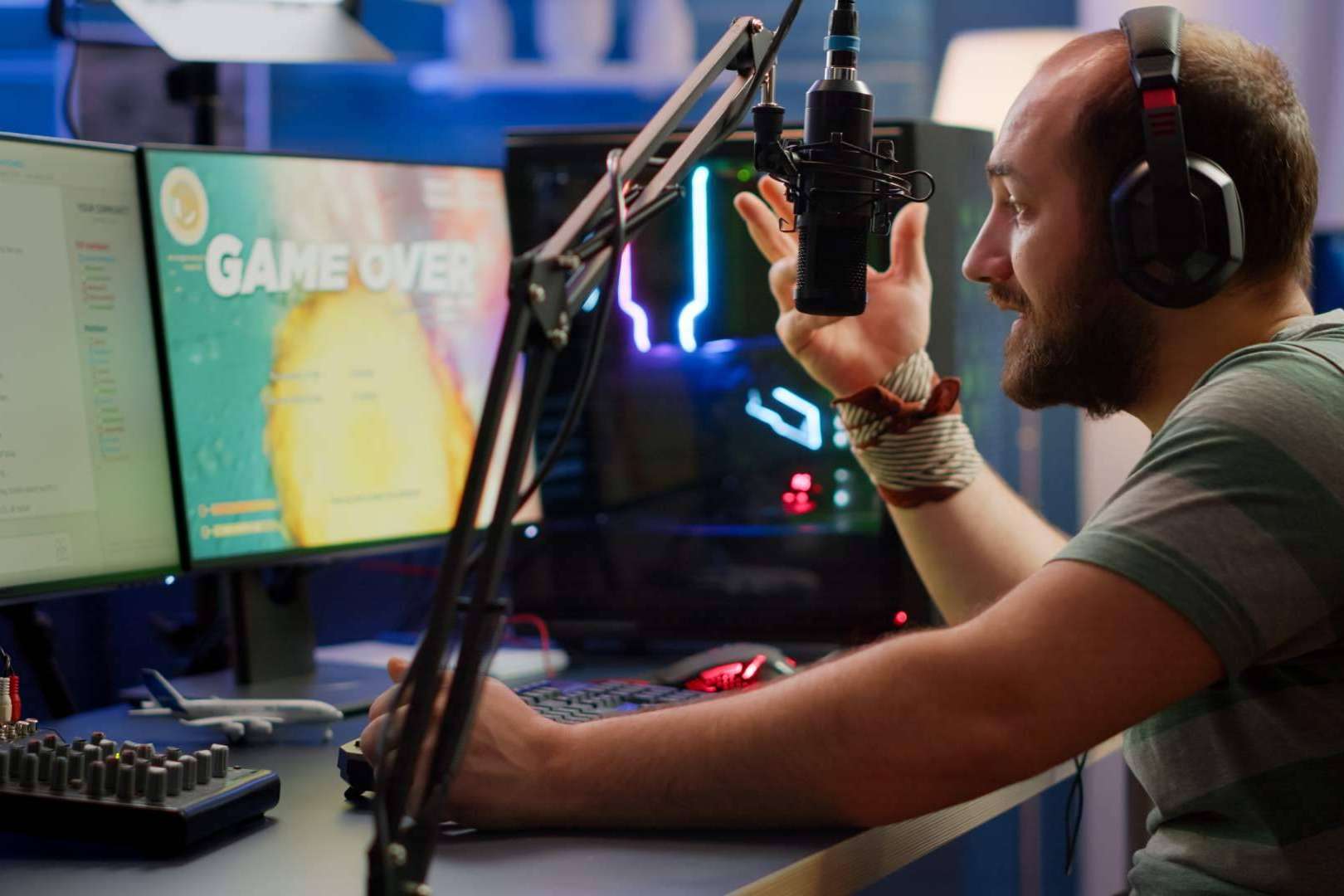 Impulsar la carrera de streamer con los beneficios de StreamerAgent