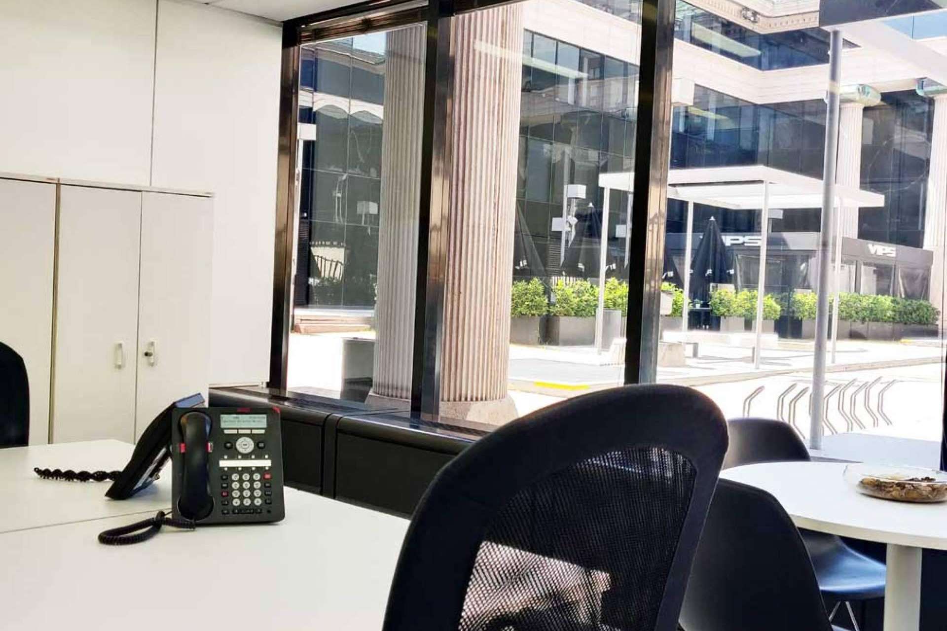Una alternativa cada vez más elegida por empresarios y emprendedores, el alquiler de despachos por días