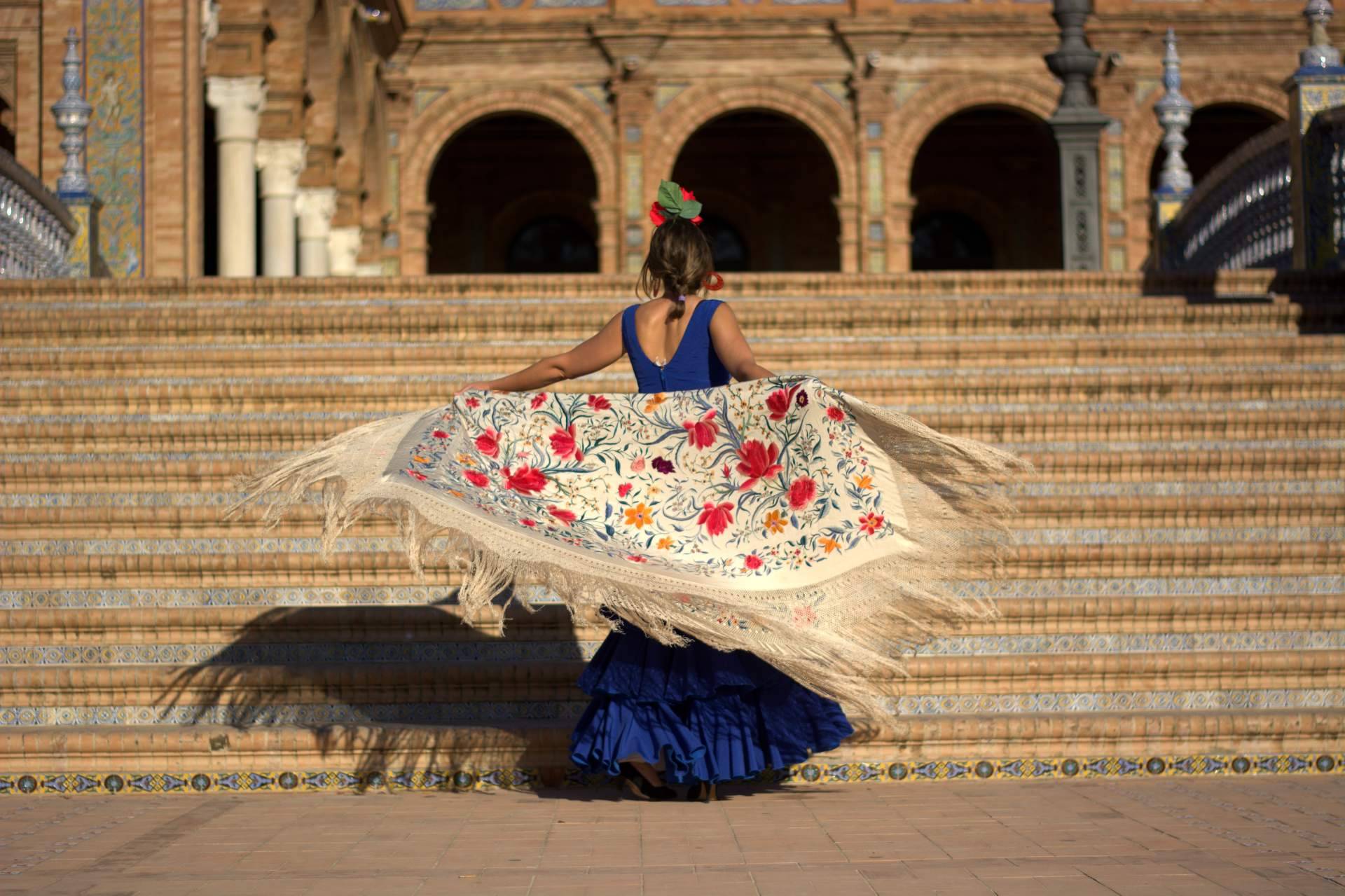 Cómo elegir los zapatos de baile flamenco ideales con la ayuda de Viva La Feria