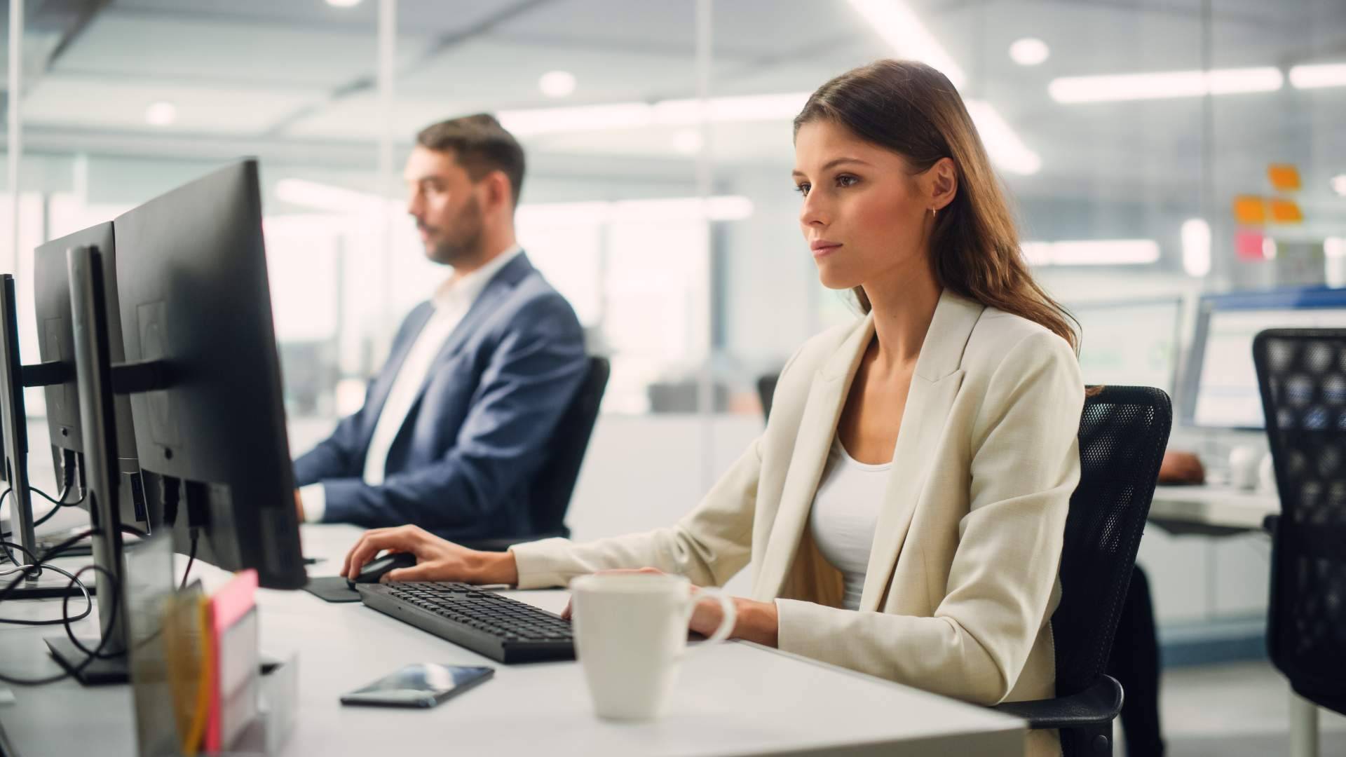 TREBEDE ayuda a implementar CRM en tres pasos