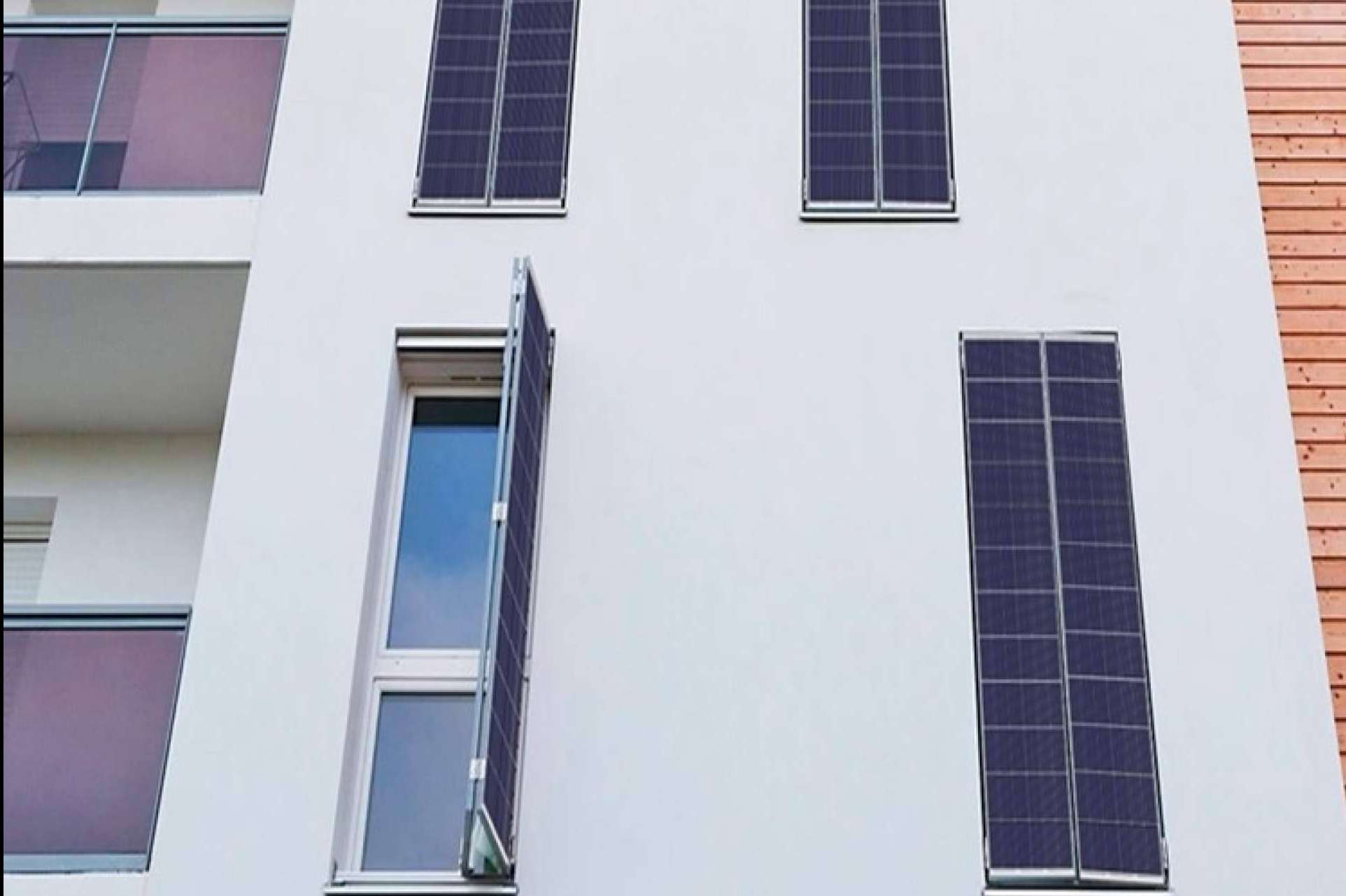 El fabricante asturiano SolReina patenta sus ventanas fotovoltaicas revolucionarias