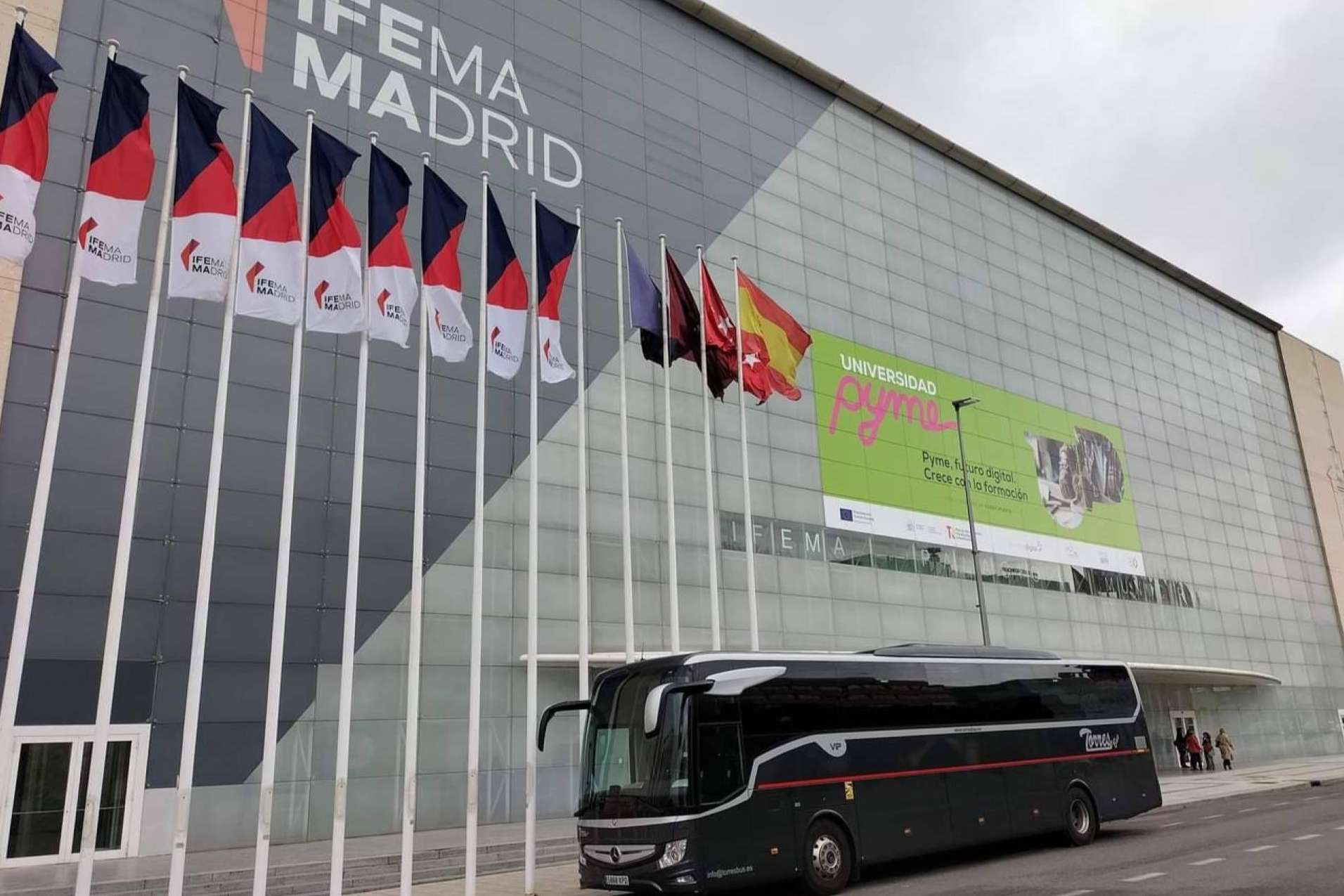 Conocer las ventajas del alquiler de autobuses en Madrid con Torres Bus