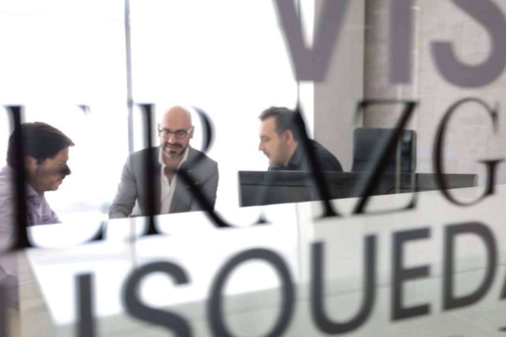 Evitar multas y cumplir con la Ley 2/2023. NOVA acompaña a los usuarios hasta la fecha límite