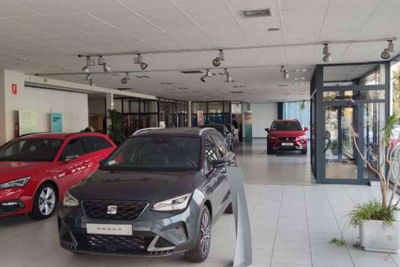 A subasta dos naves industriales en Cuenca valoradas en cerca de un millón de euros