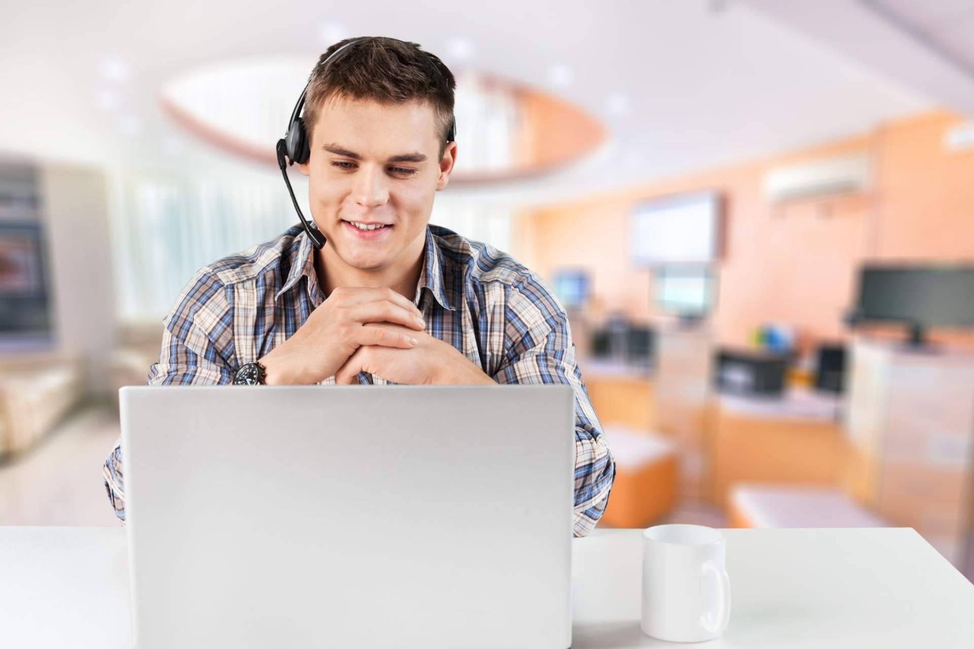 Cursos para talleres de electrónica de vehículos con Digi-Tec