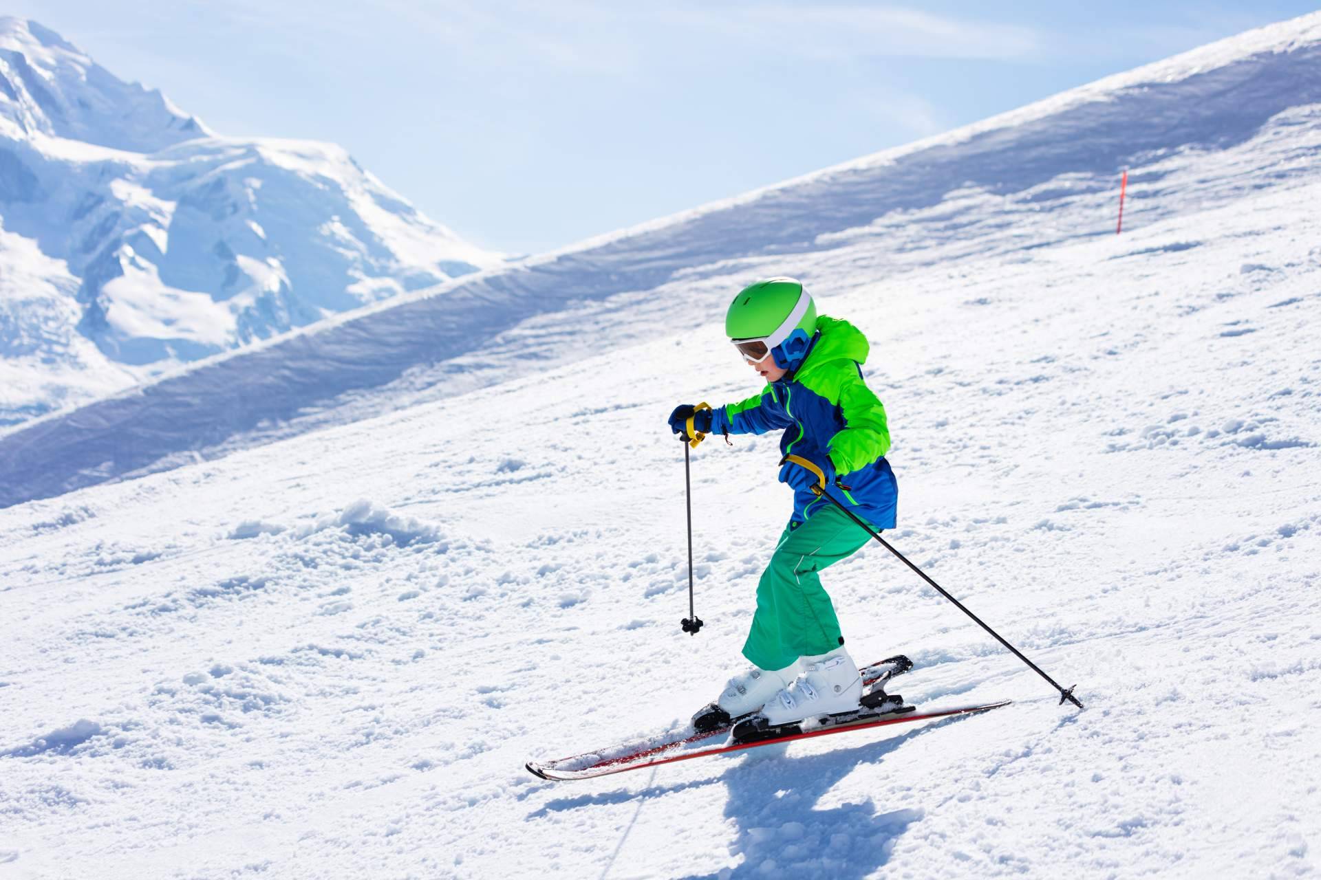 Alquiler de monos nieve para niños en Sierra Nevada Adventure & Ski