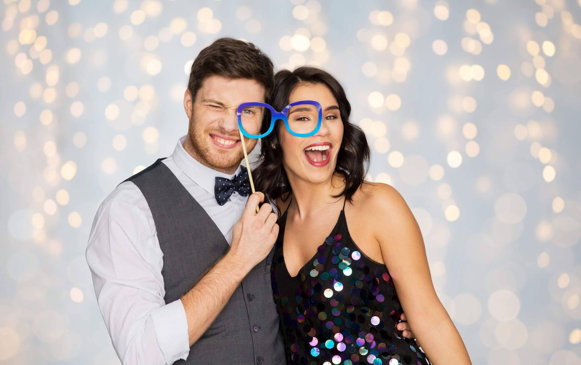 Las ventajas del uso de photocall en eventos, por Pulseras para Discotecas